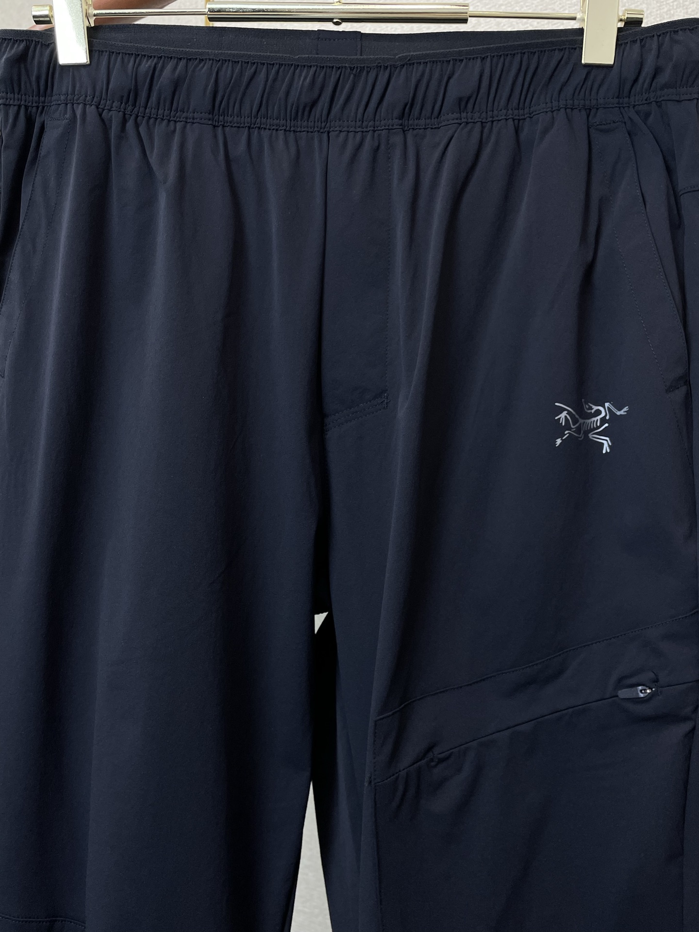 。Arc’teryx始祖鸟💥砸锅卖铁都要上的新款新款原单男士休闲裤 高端定制 高端版本 时尚百搭爆款⚠️