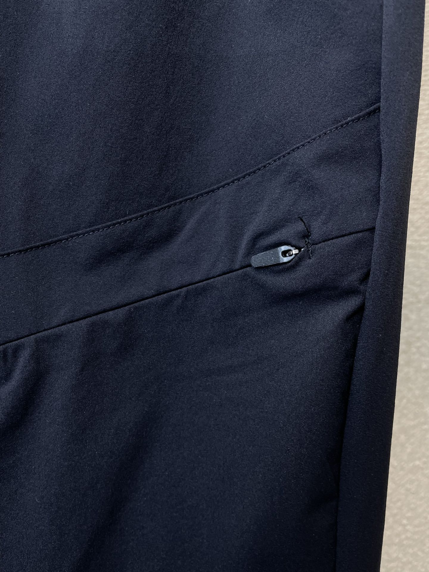 。Arc’teryx始祖鸟💥砸锅卖铁都要上的新款新款原单男士休闲裤 高端定制 高端版本 时尚百搭爆款⚠️