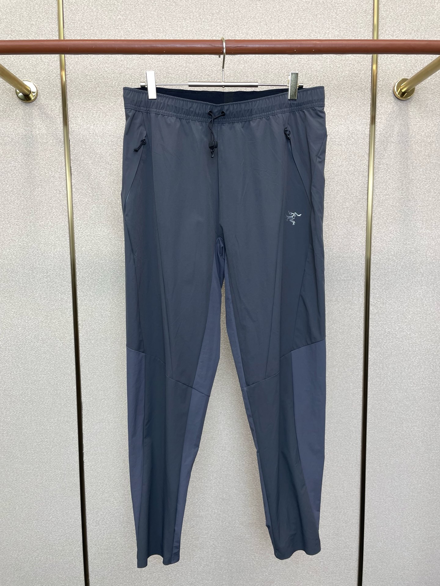 。Arc’teryx始祖鸟💥砸锅卖铁都要上的新款新款原单男士休闲裤 高端定制 高端版本 时尚百搭爆款⚠️