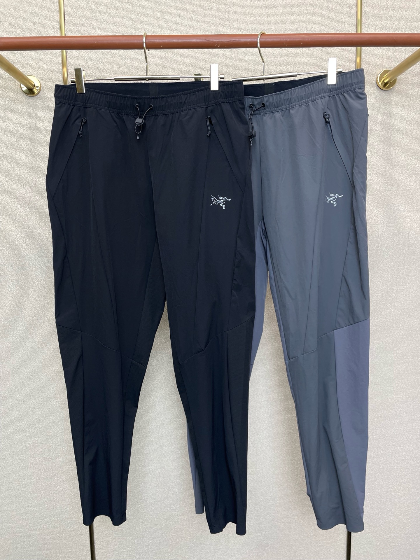 。Arc’teryx始祖鸟💥砸锅卖铁都要上的新款新款原单男士休闲裤 高端定制 高端版本 时尚百搭爆款⚠️