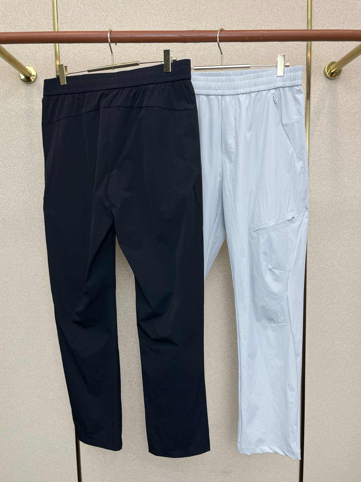 。DESCENTE迪桑特💥砸锅卖铁都要上的新款新款原单男士休闲裤 高端定制 高端版本 时尚百搭爆款⚠️⚠