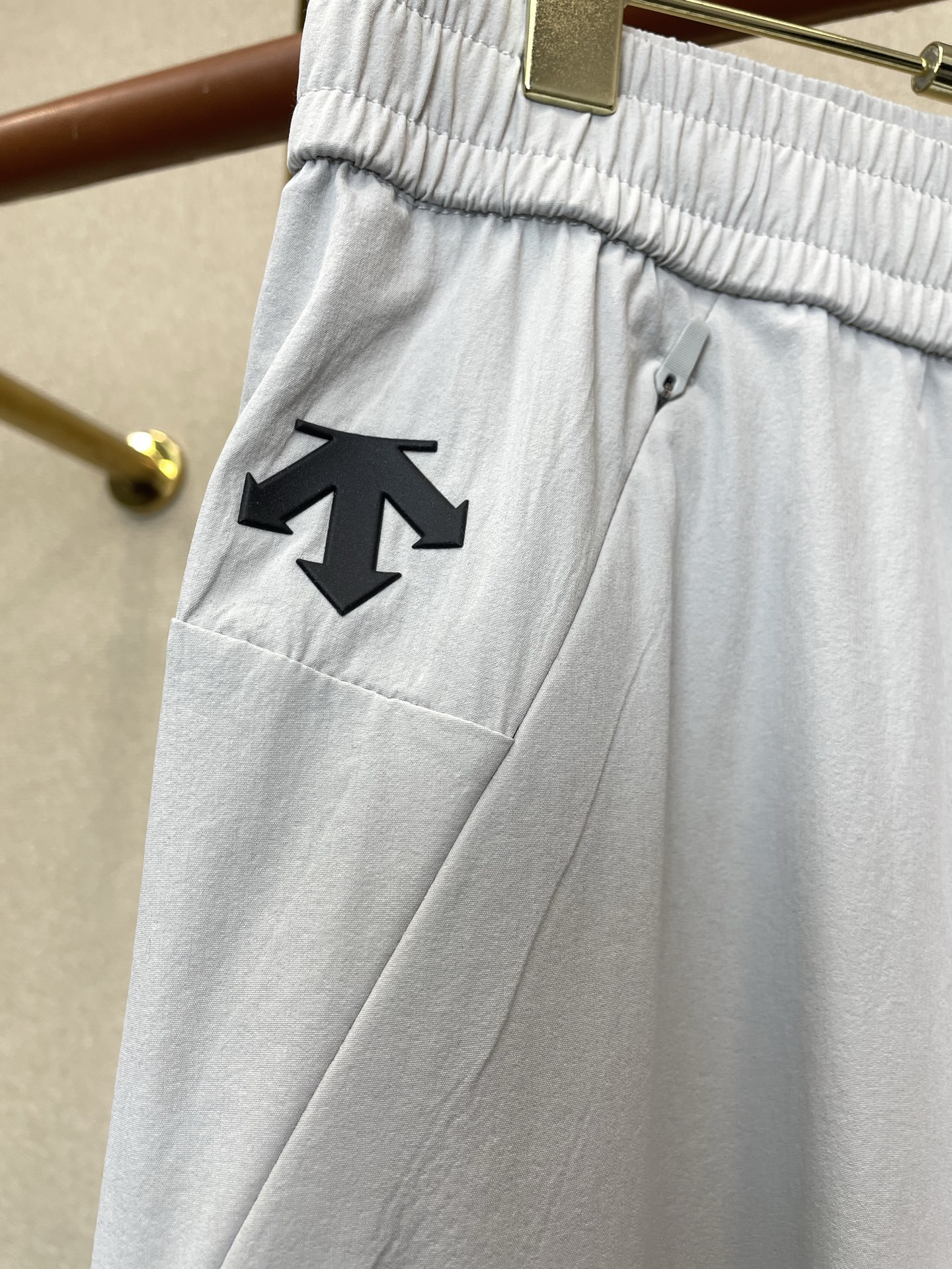 。DESCENTE迪桑特💥砸锅卖铁都要上的新款新款原单男士休闲裤 高端定制 高端版本 时尚百搭爆款⚠️⚠