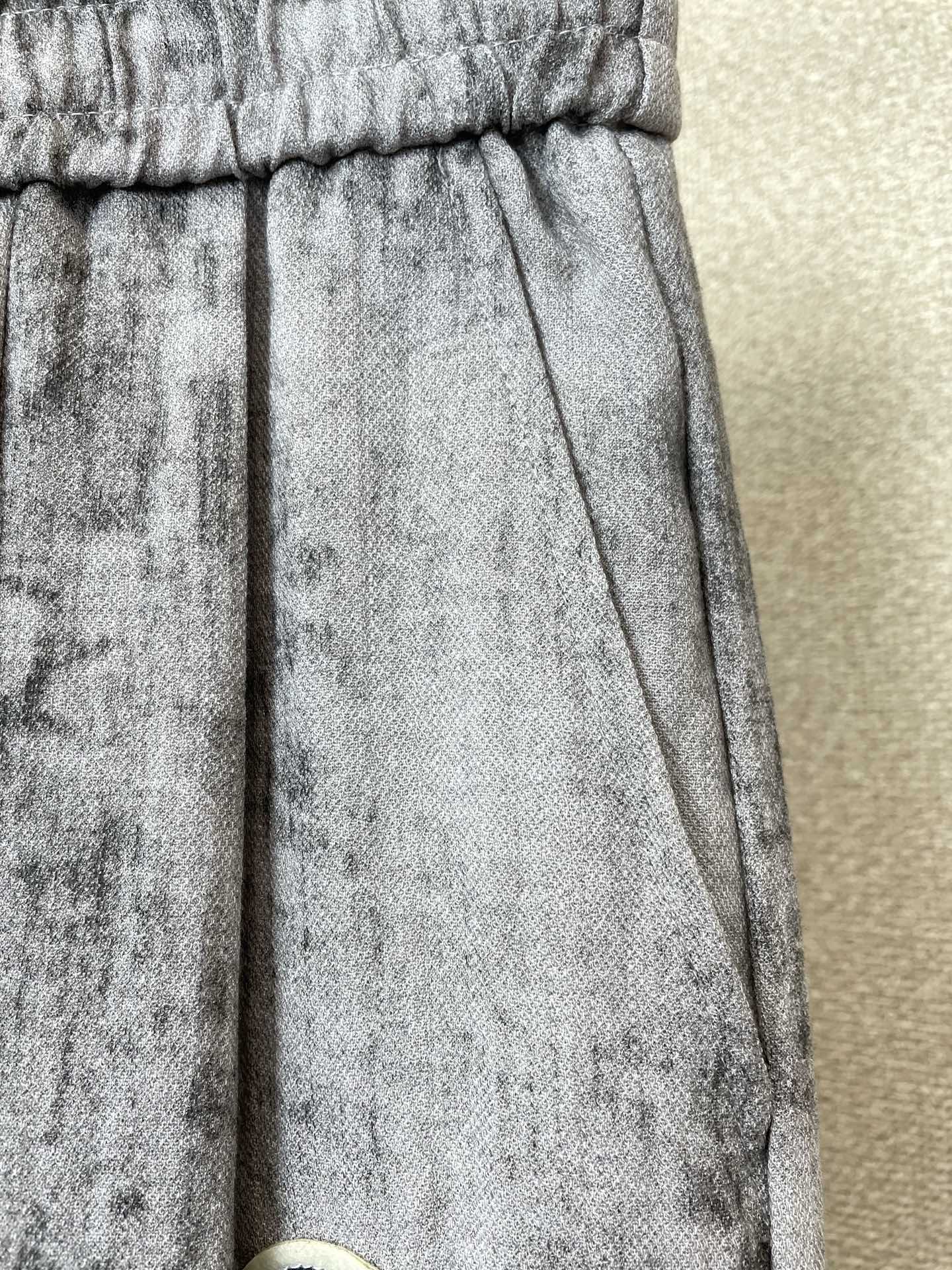 。Moncler蒙口💥砸锅卖铁都要上的新款新款原单男士休闲裤 高端定制 高端版本 时尚百搭爆款⚠️⚠️✨