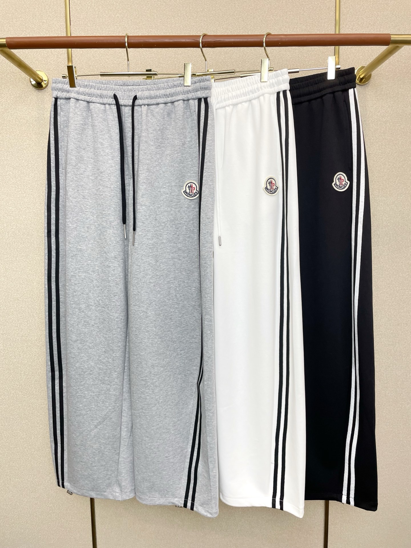 。Moncler蒙口💥砸锅卖铁都要上的新款新款原单男士休闲裤 高端定制 高端版本 时尚百搭爆款⚠️⚠️✨