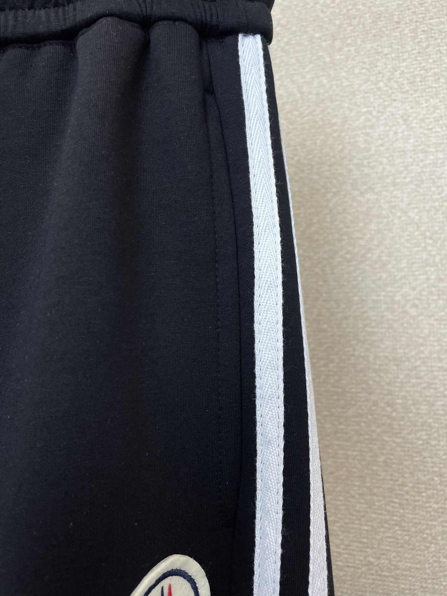 。Moncler蒙口💥砸锅卖铁都要上的新款新款原单男士休闲裤 高端定制 高端版本 时尚百搭爆款⚠️⚠️✨