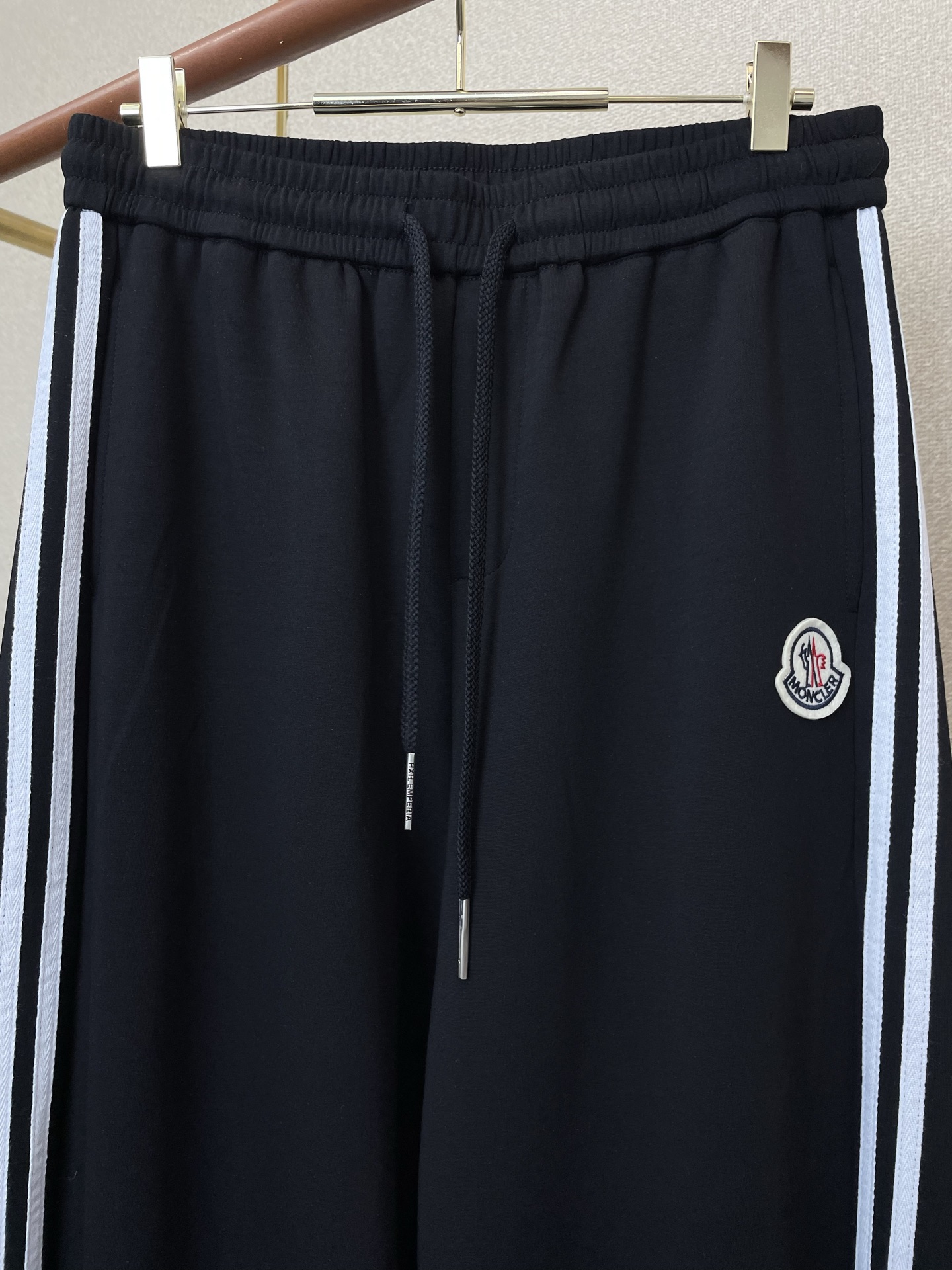 。Moncler蒙口💥砸锅卖铁都要上的新款新款原单男士休闲裤 高端定制 高端版本 时尚百搭爆款⚠️⚠️✨