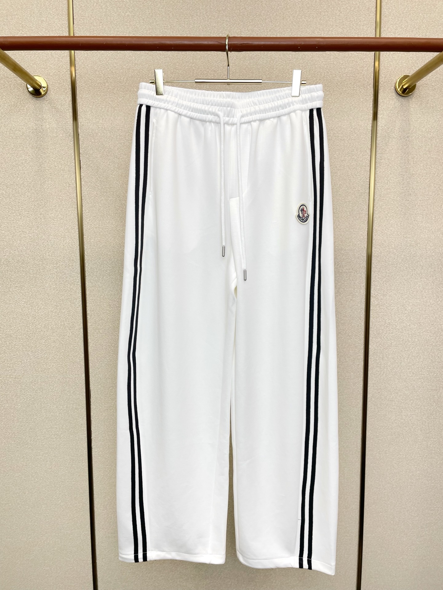 。Moncler蒙口💥砸锅卖铁都要上的新款新款原单男士休闲裤 高端定制 高端版本 时尚百搭爆款⚠️⚠️✨