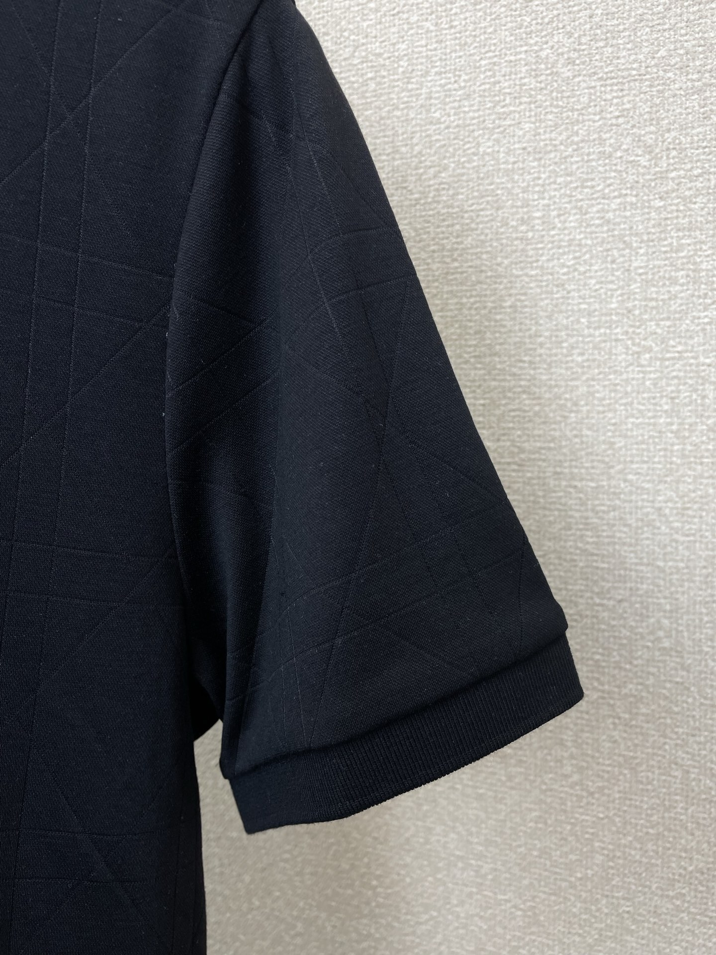 。Dior迪奥💥砸锅卖铁都要上的新款新款原单男士休闲短袖 高端定制 高端版本 时尚百搭爆款⚠️⚠️✨✨进