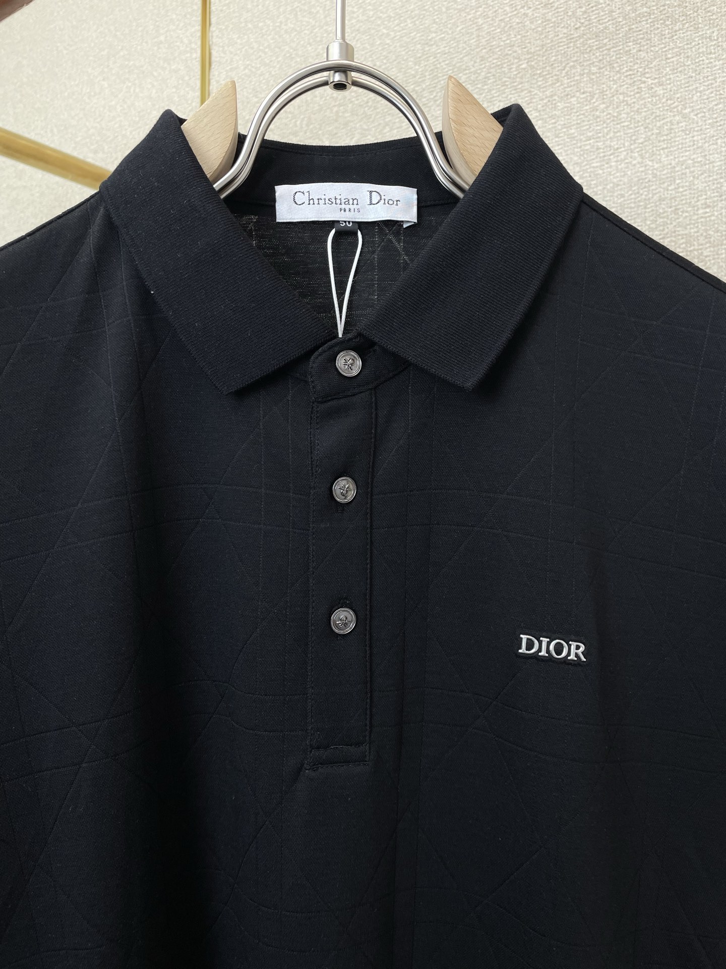 。Dior迪奥💥砸锅卖铁都要上的新款新款原单男士休闲短袖 高端定制 高端版本 时尚百搭爆款⚠️⚠️✨✨进