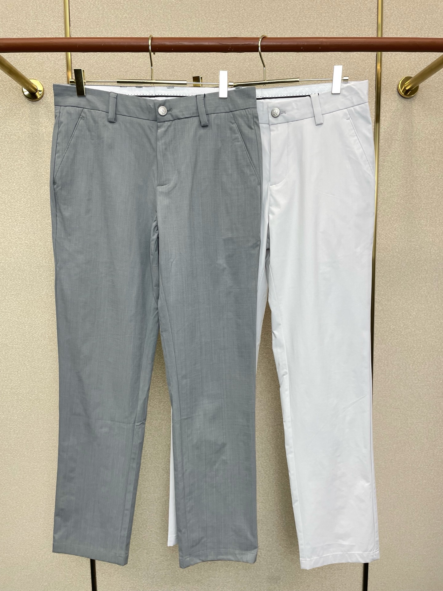 。BC-Brunello Cucineli 布鲁内洛 •库奇内利💥砸锅卖铁都要上的新款新款休闲裤 高端版