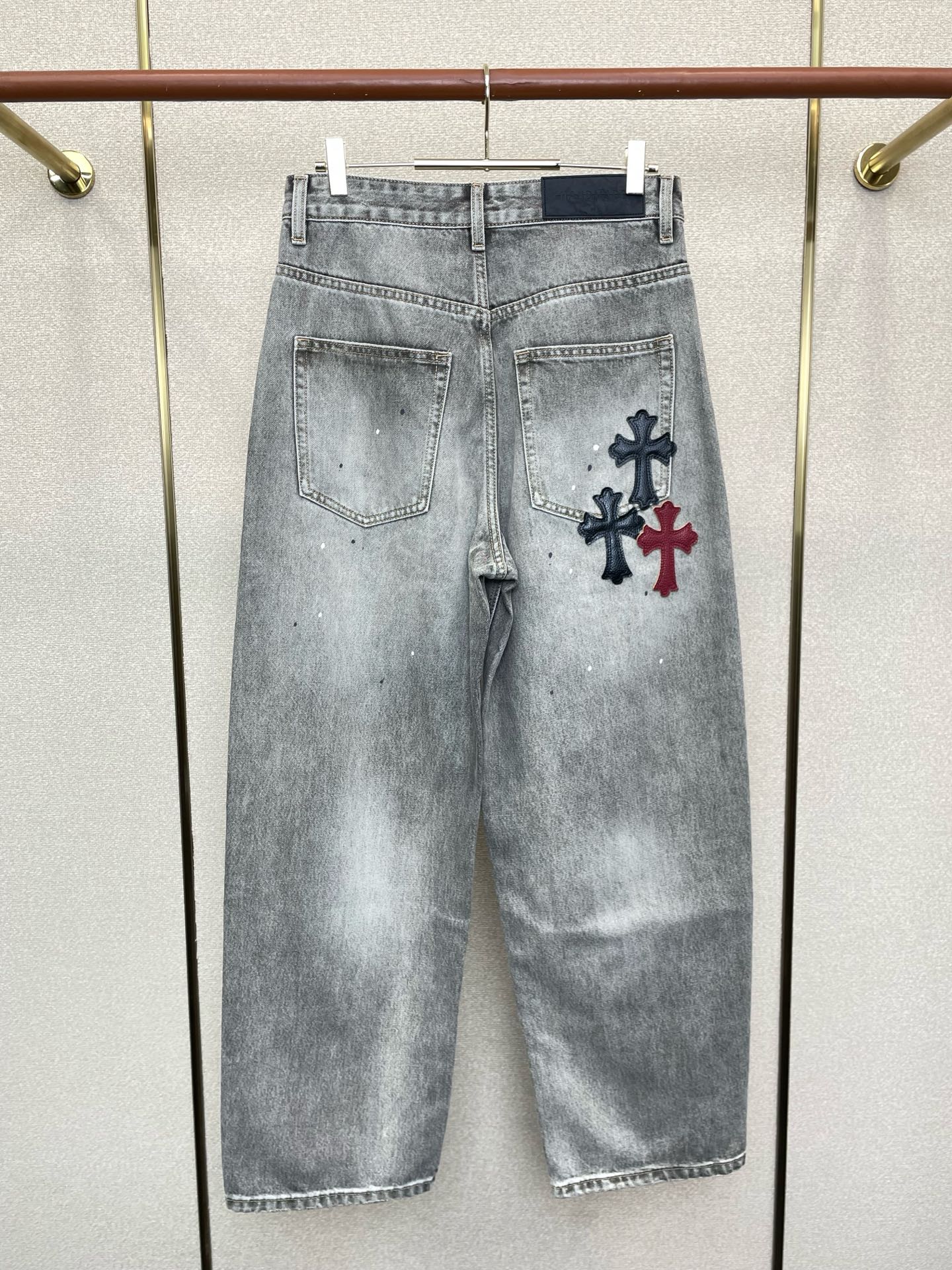 。Chrome hearts克罗心💥独家专供新款休闲阔腿牛仔裤👖高端版本 专柜定制面料 透气舒适度高，细