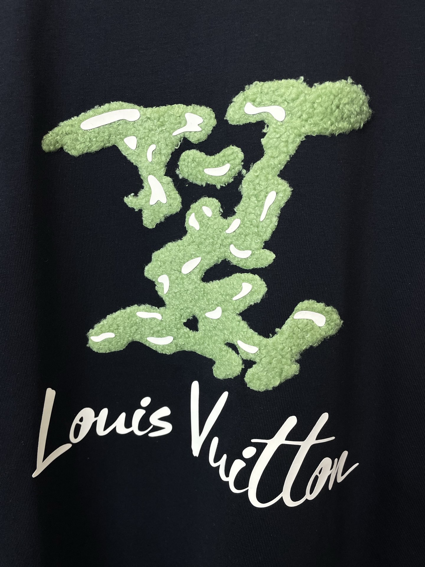 。Louis Vuitton路易威登💥独家专供新款原单男士休闲短袖 高端定制 高版本 时尚百搭爆款⚠️⚠