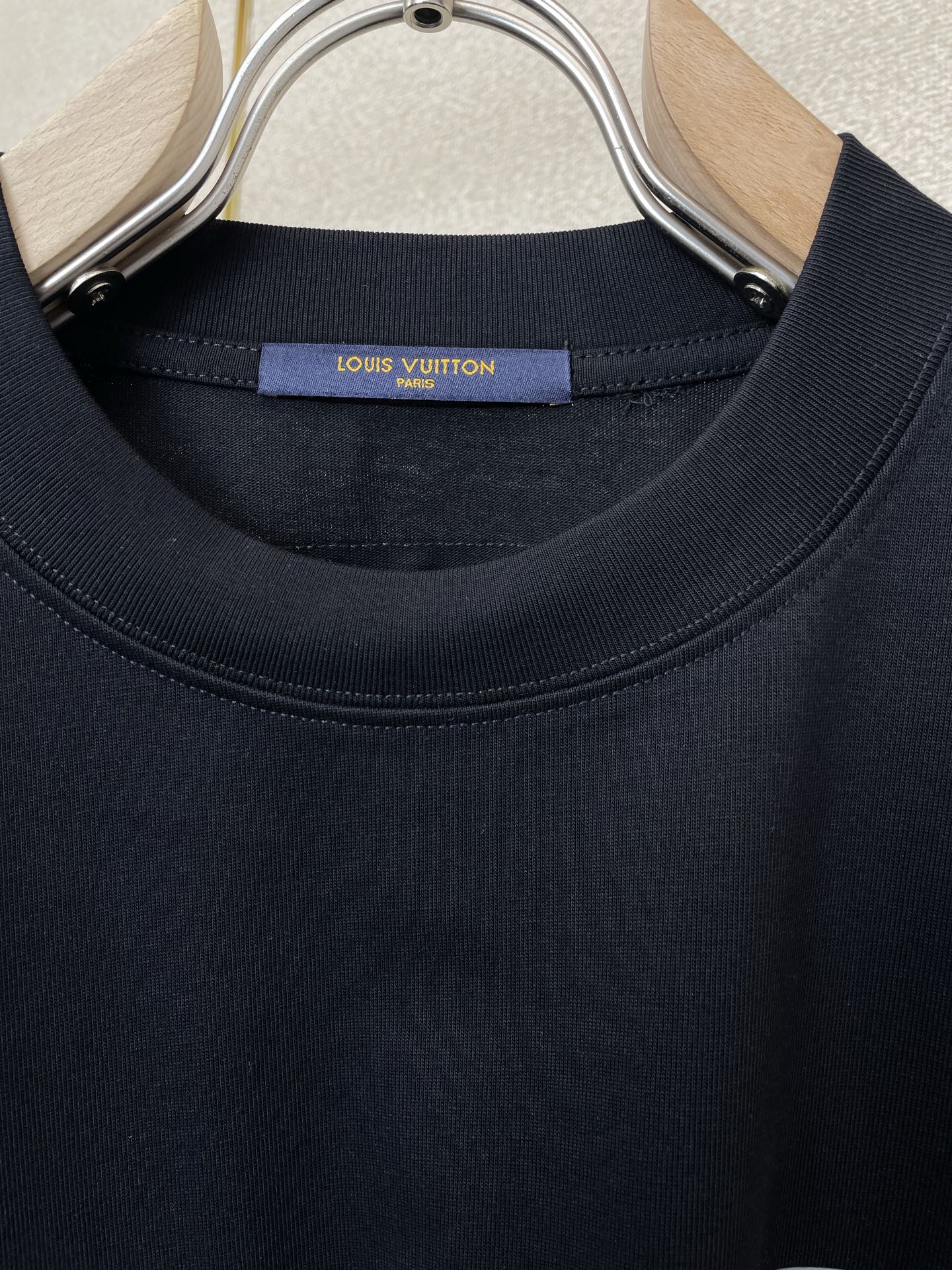 。Louis Vuitton路易威登💥独家专供新款原单男士休闲短袖 高端定制 高版本 时尚百搭爆款⚠️⚠