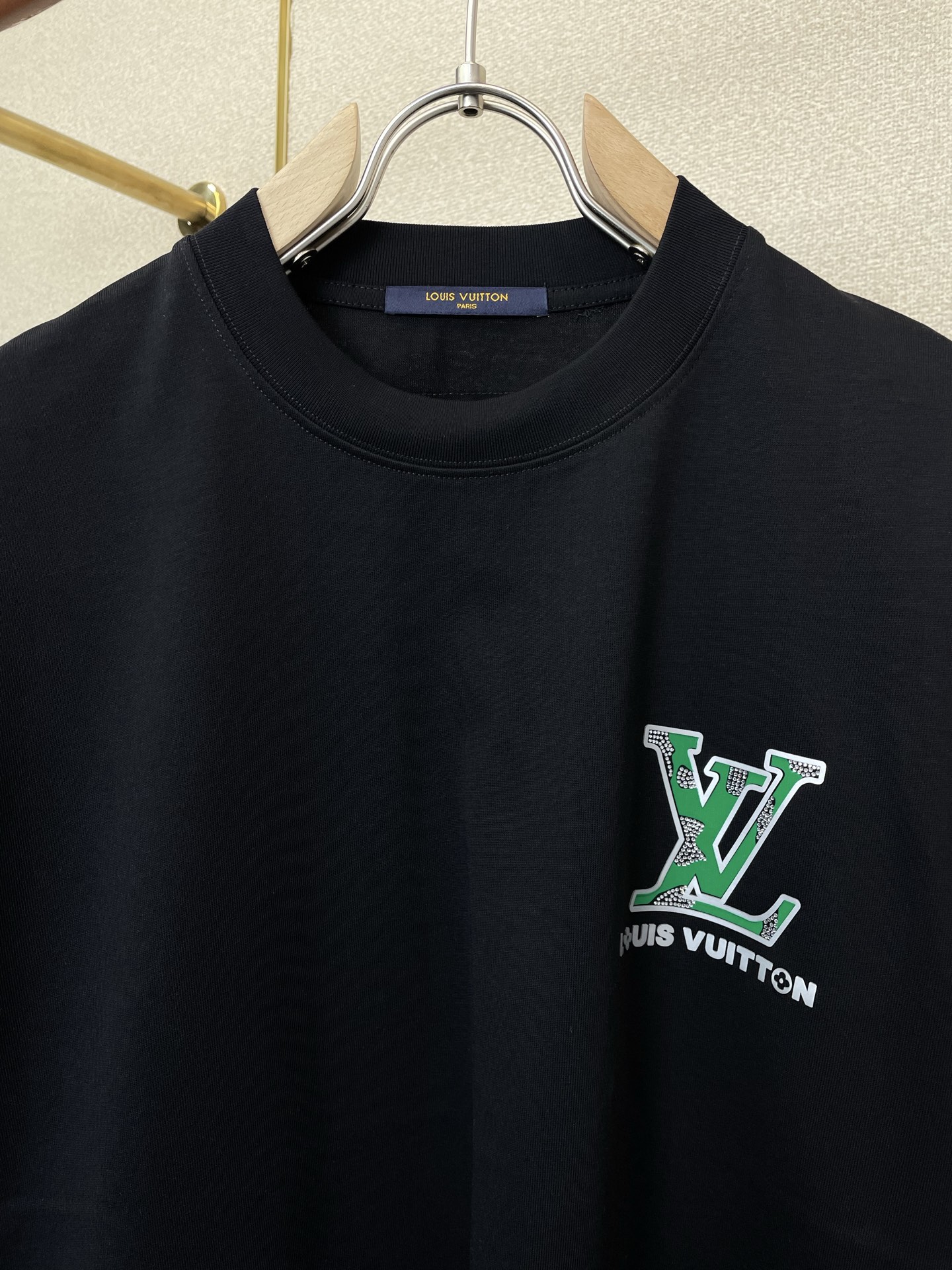 。Louis Vuitton路易威登💥独家专供新款原单男士休闲短袖 高端定制 高版本 时尚百搭爆款⚠️⚠