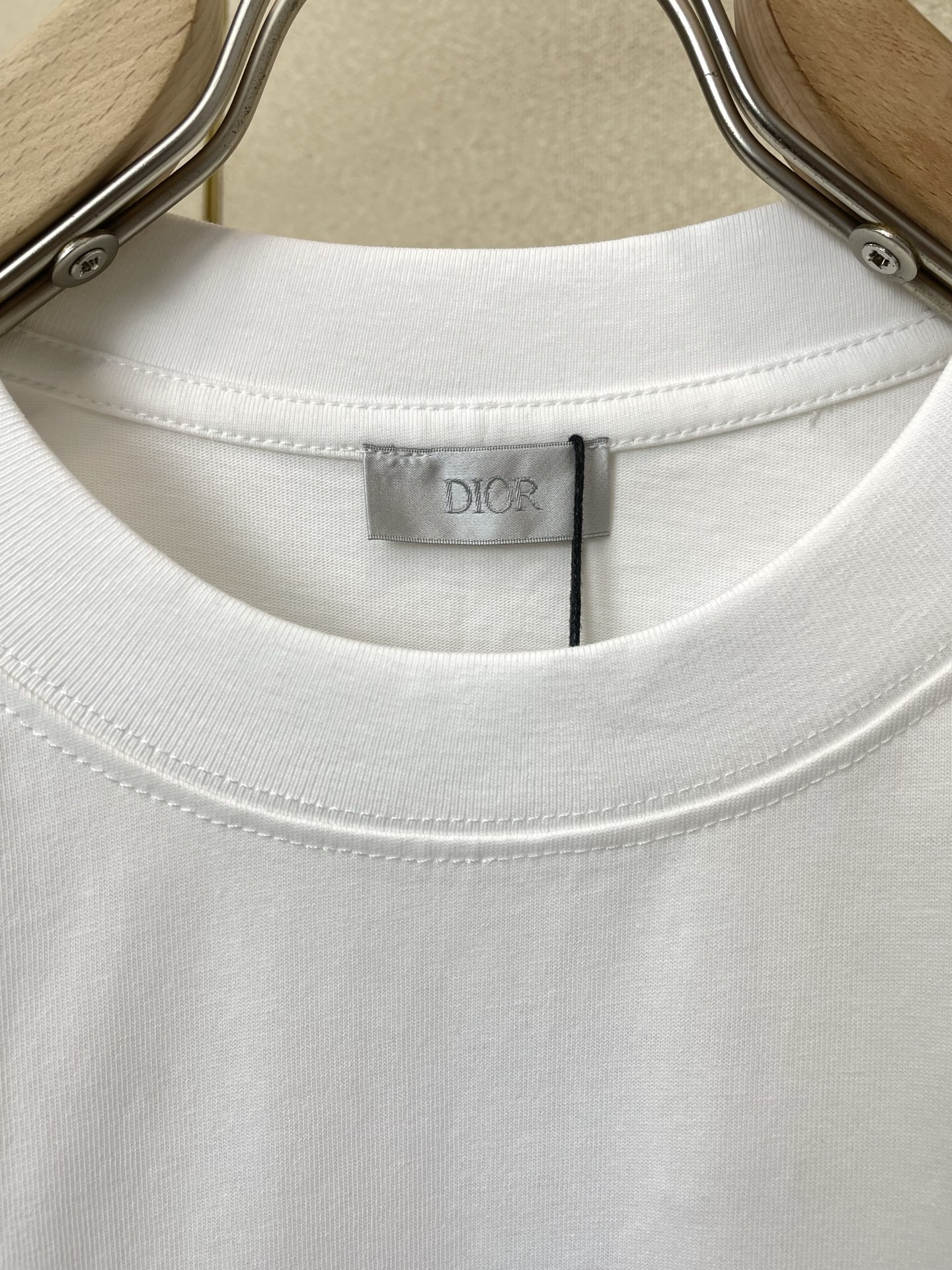 。Dior迪奥💥独家专供新款原单男士休闲短袖 高端定制 高版本 时尚百搭爆款⚠️⚠️✨✨进口面料 手感超