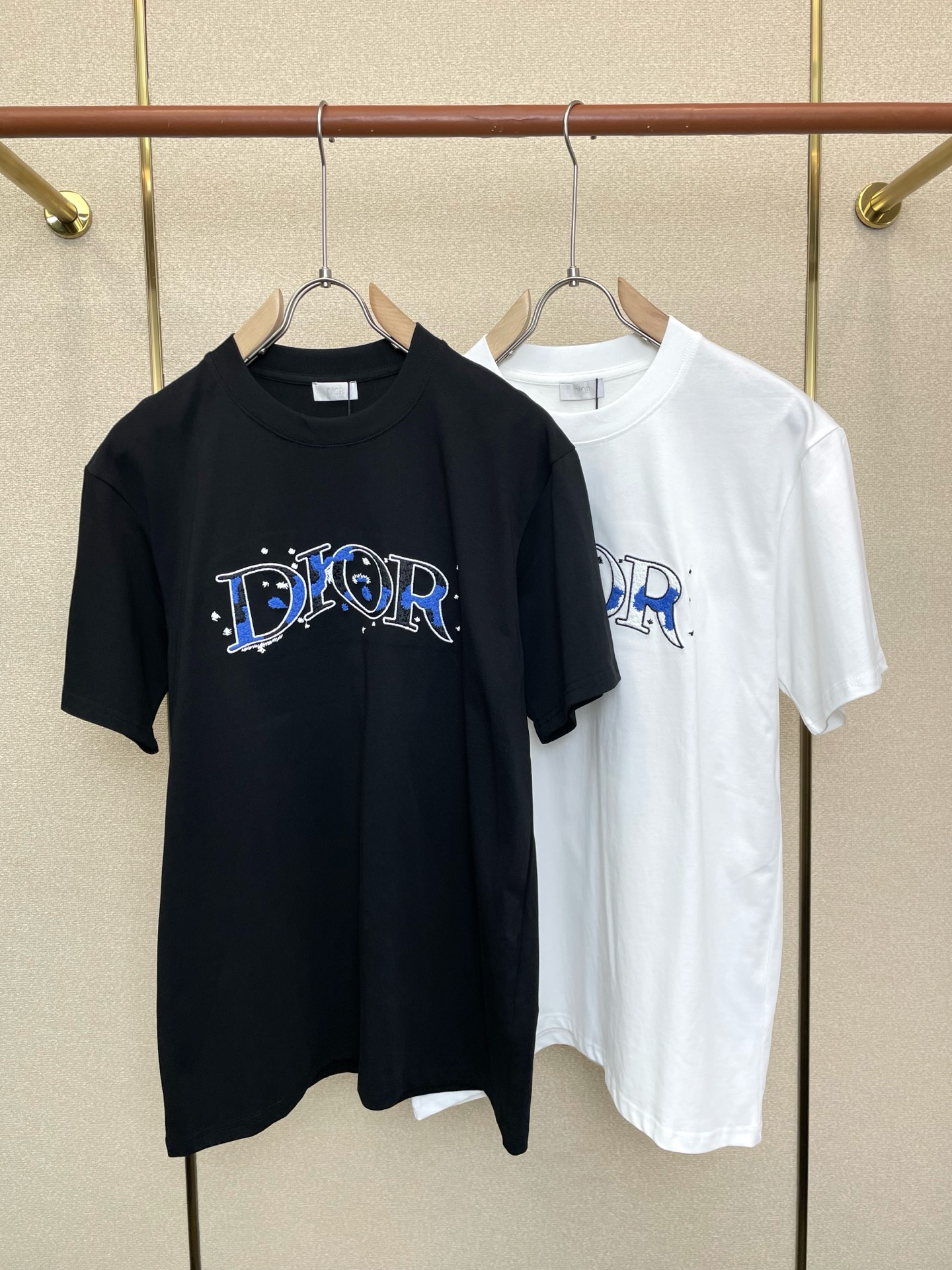 。Dior迪奥💥独家专供新款原单男士休闲短袖 高端定制 高版本 时尚百搭爆款⚠️⚠️✨✨进口面料 手感超