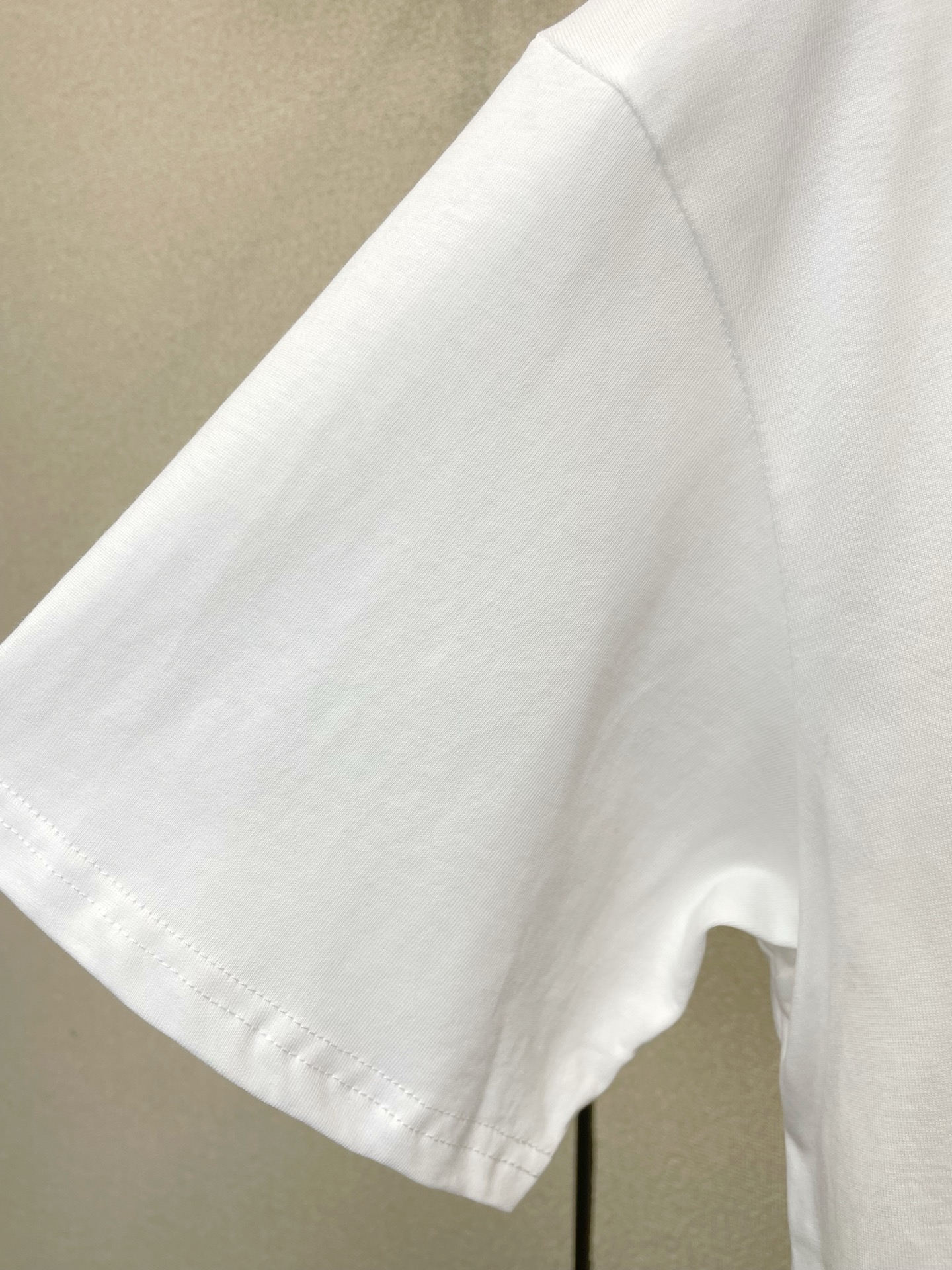 。Dior迪奥💥独家专供新款原单男士休闲短袖 高端定制 高版本 时尚百搭爆款⚠️⚠️✨✨进口面料 手感超