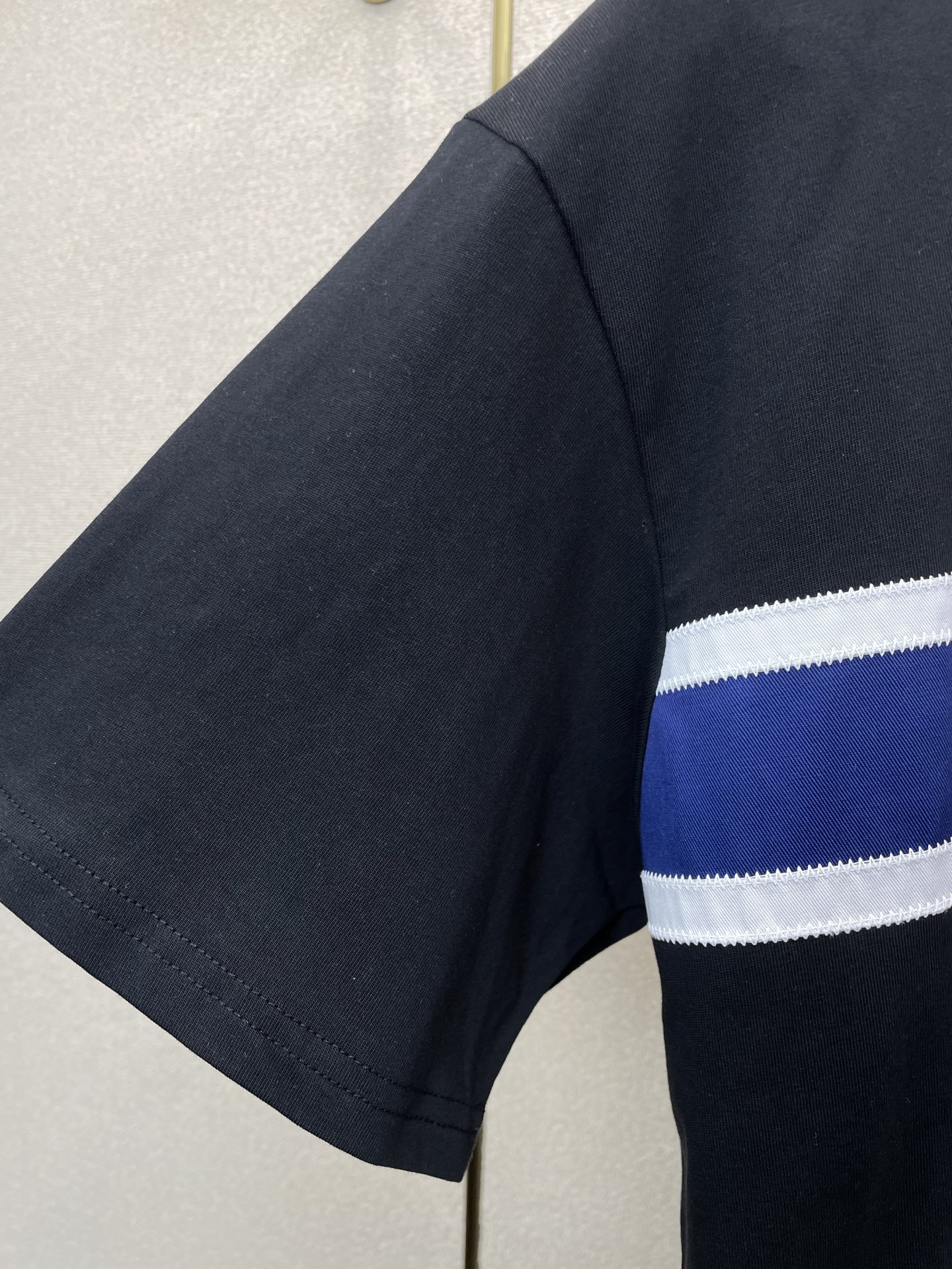 。Dior迪奥💥独家专供新款原单男士休闲短袖 高端定制 高版本 时尚百搭爆款⚠️⚠️✨✨进口面料 手感超