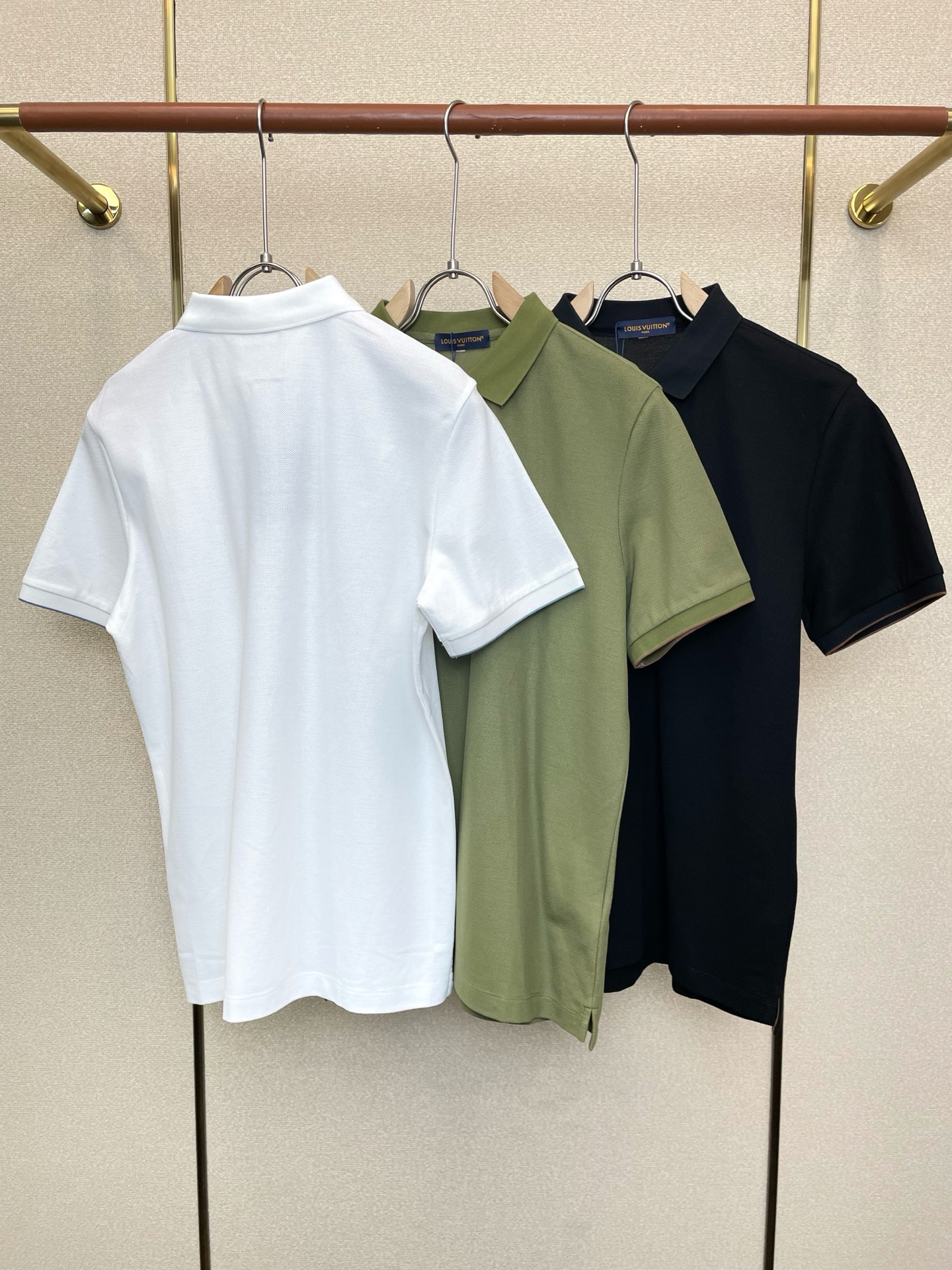 。Louis Vuitton路易威登💥独家专供新款原单男士休闲短袖 高端定制 高端版本 时尚百搭爆款⚠️