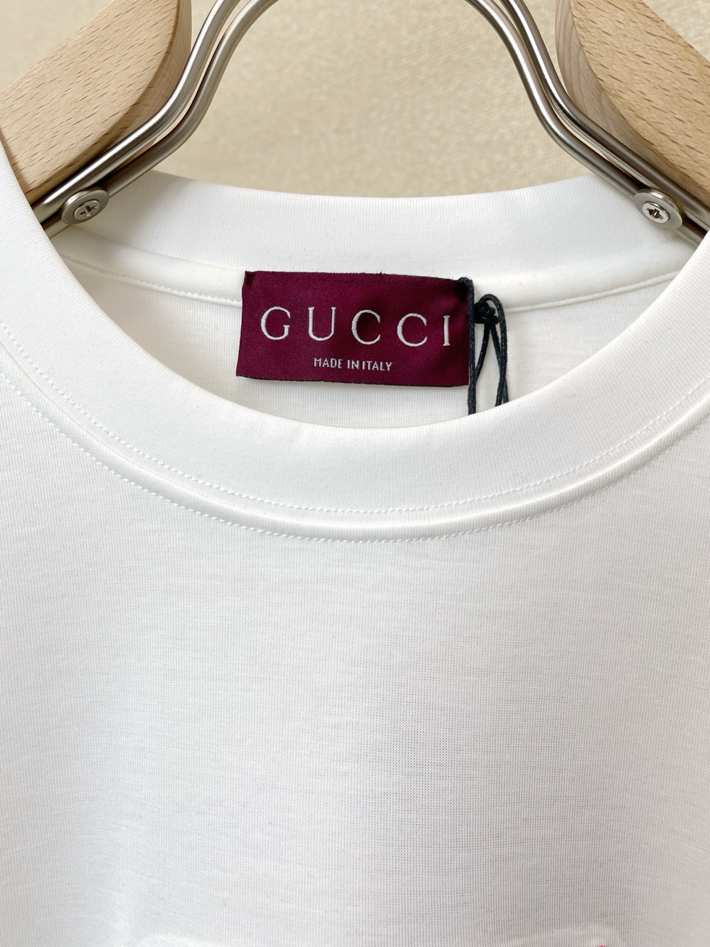 。Gucci古驰💥独家专供新款原单男士休闲短袖 高端定制 高端版本 时尚百搭爆款⚠️⚠️✨✨进口面料 手