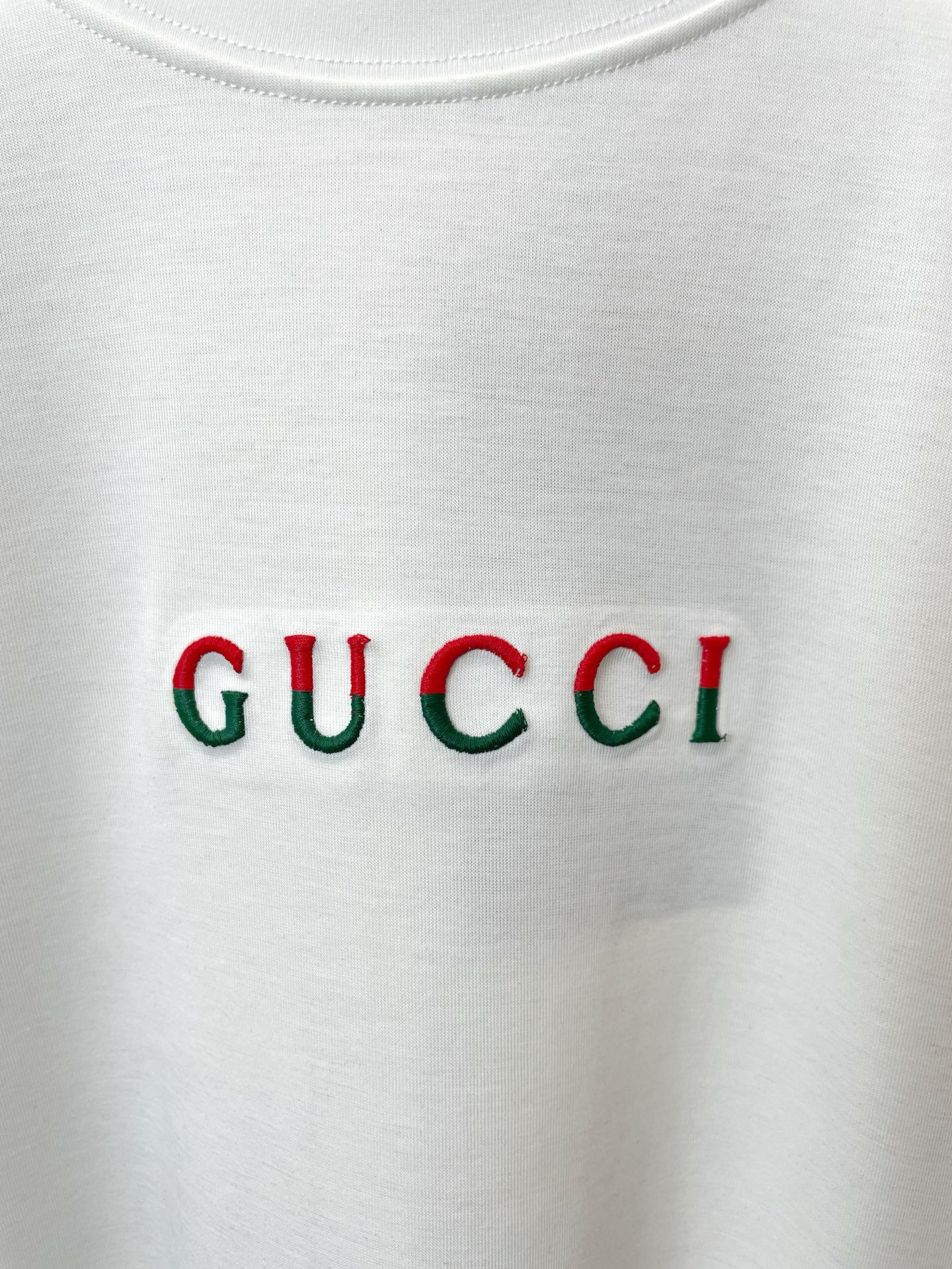 。Gucci古驰💥独家专供新款原单男士休闲短袖 高端定制 高端版本 时尚百搭爆款⚠️⚠️✨✨进口面料 手