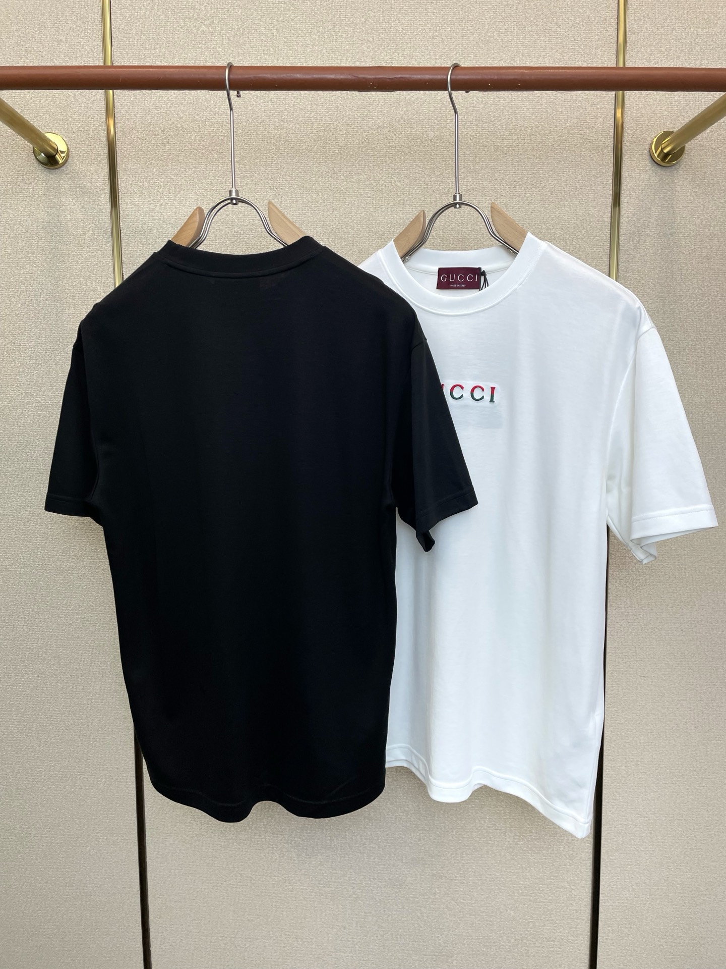 。Gucci古驰💥独家专供新款原单男士休闲短袖 高端定制 高端版本 时尚百搭爆款⚠️⚠️✨✨进口面料 手