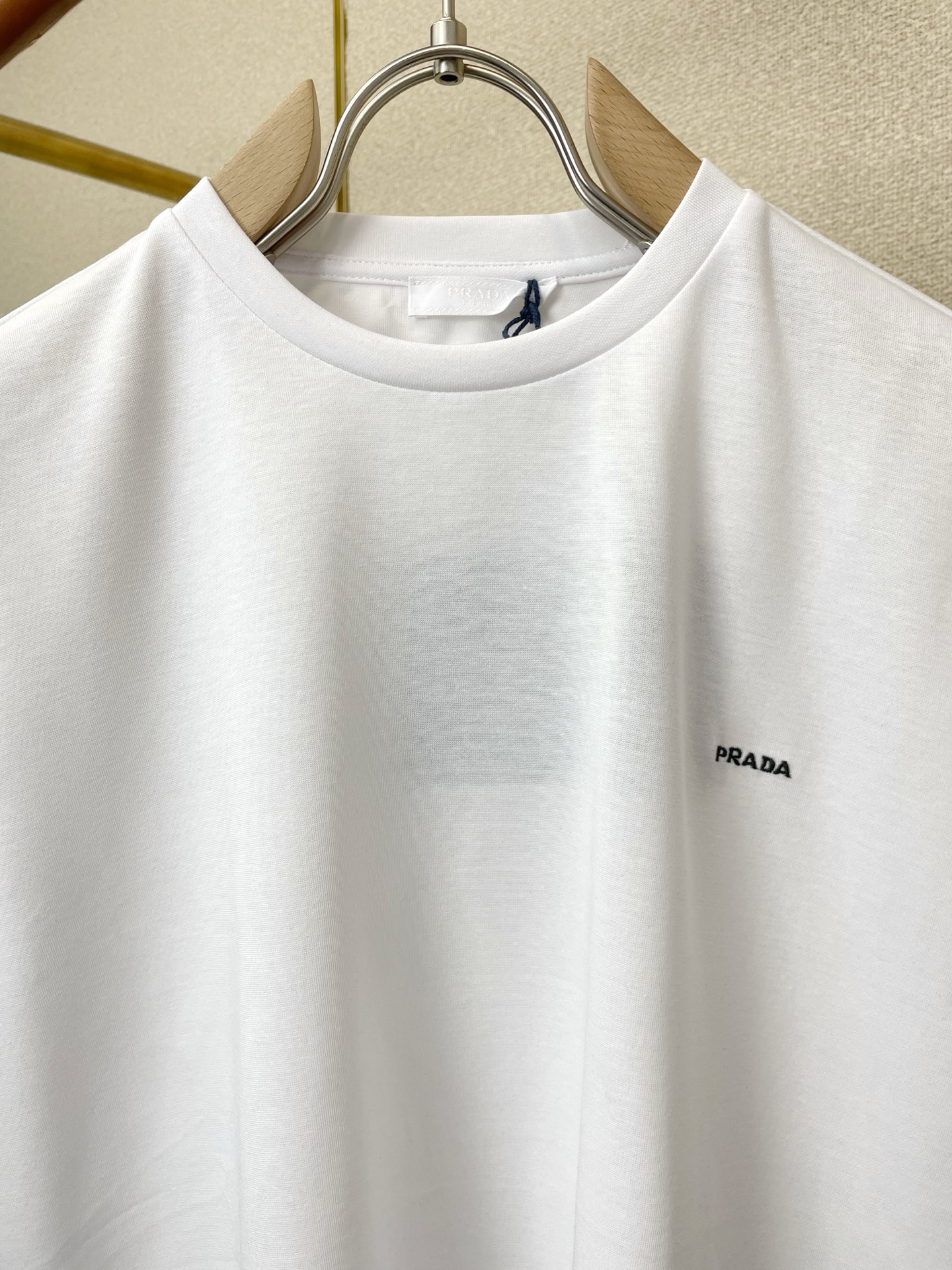 。Prada普拉达💥独家专供新款原单男士休闲短袖 高端定制 高端版本 时尚百搭爆款⚠️⚠️✨✨进口面料 