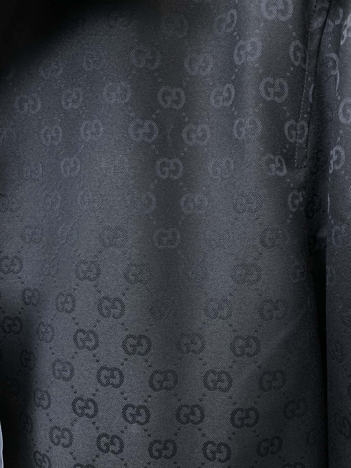 。Gucci古驰💥独家专供新款原单男士休闲翻领夹克 高端定制 高端版本 时尚百搭爆款⚠️⚠️✨✨进口面料