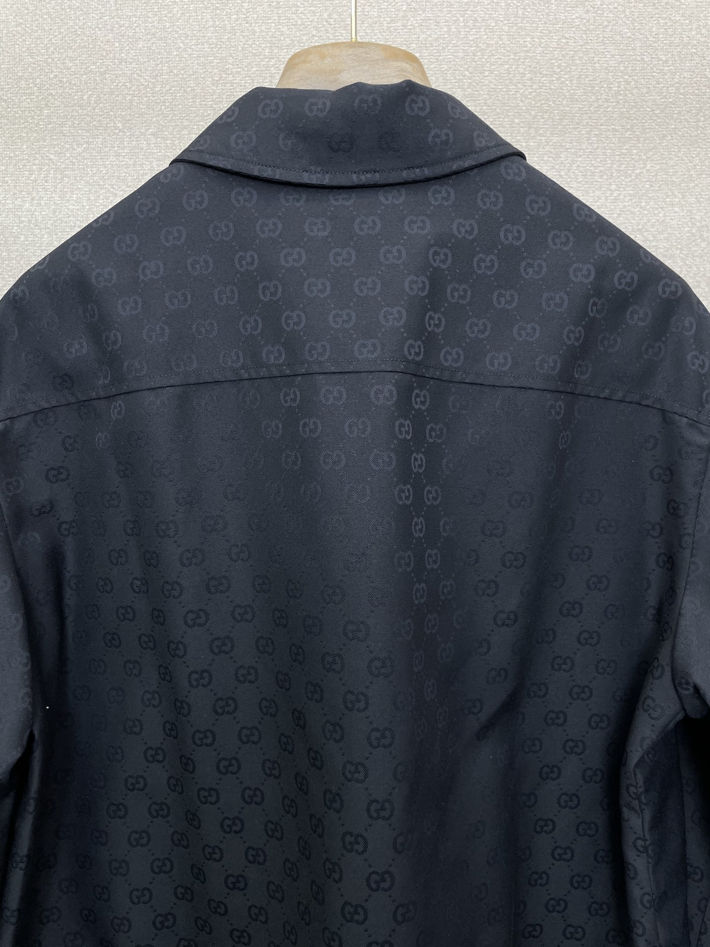 。Gucci古驰💥独家专供新款原单男士休闲翻领夹克 高端定制 高端版本 时尚百搭爆款⚠️⚠️✨✨进口面料