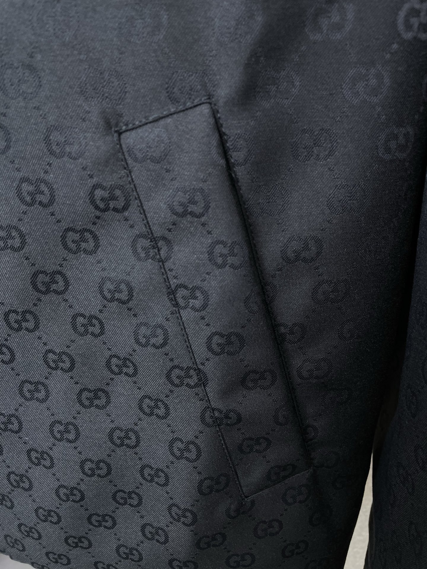 。Gucci古驰💥独家专供新款原单男士休闲翻领夹克 高端定制 高端版本 时尚百搭爆款⚠️⚠️✨✨进口面料