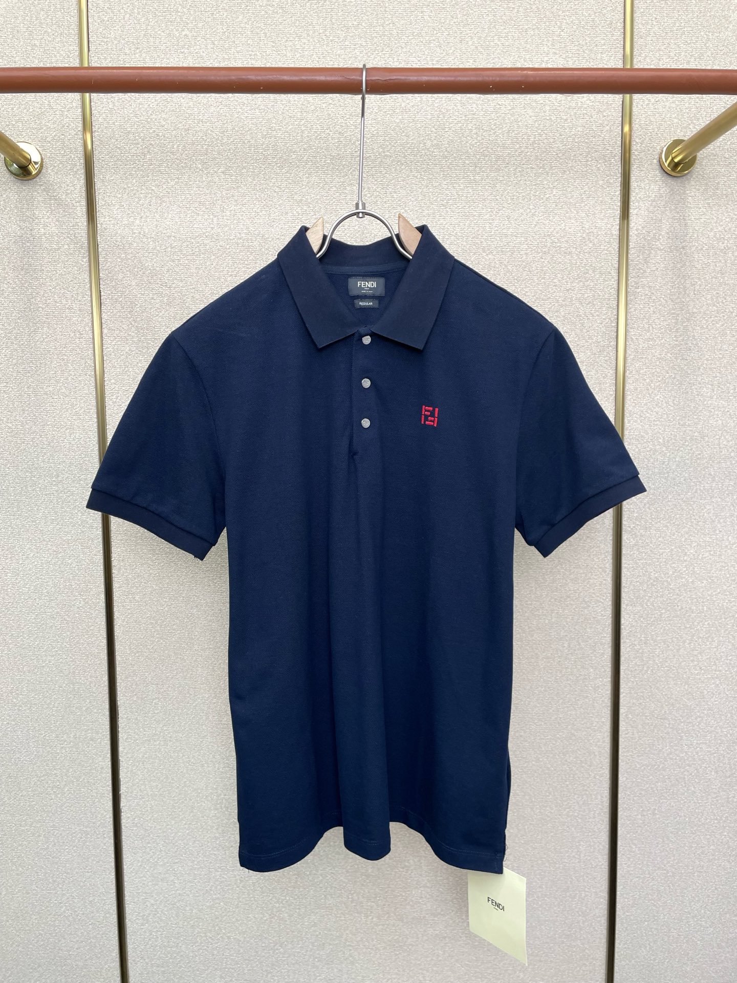 。FENDI芬迪💥独家专供新款原单男士休闲短袖 高端定制 高端版本 时尚百搭爆款⚠️⚠️✨✨进口面料 手