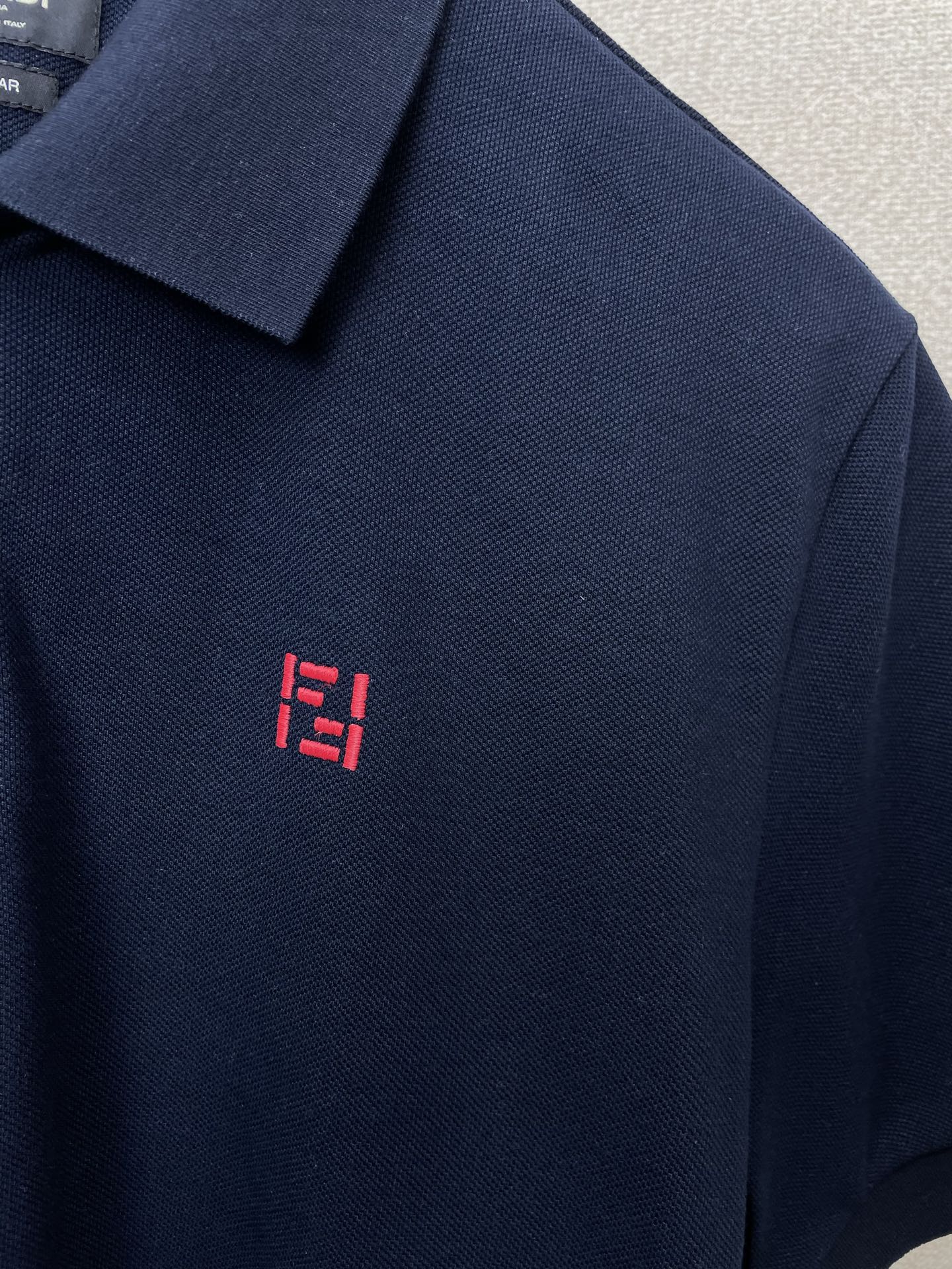 。FENDI芬迪💥独家专供新款原单男士休闲短袖 高端定制 高端版本 时尚百搭爆款⚠️⚠️✨✨进口面料 手