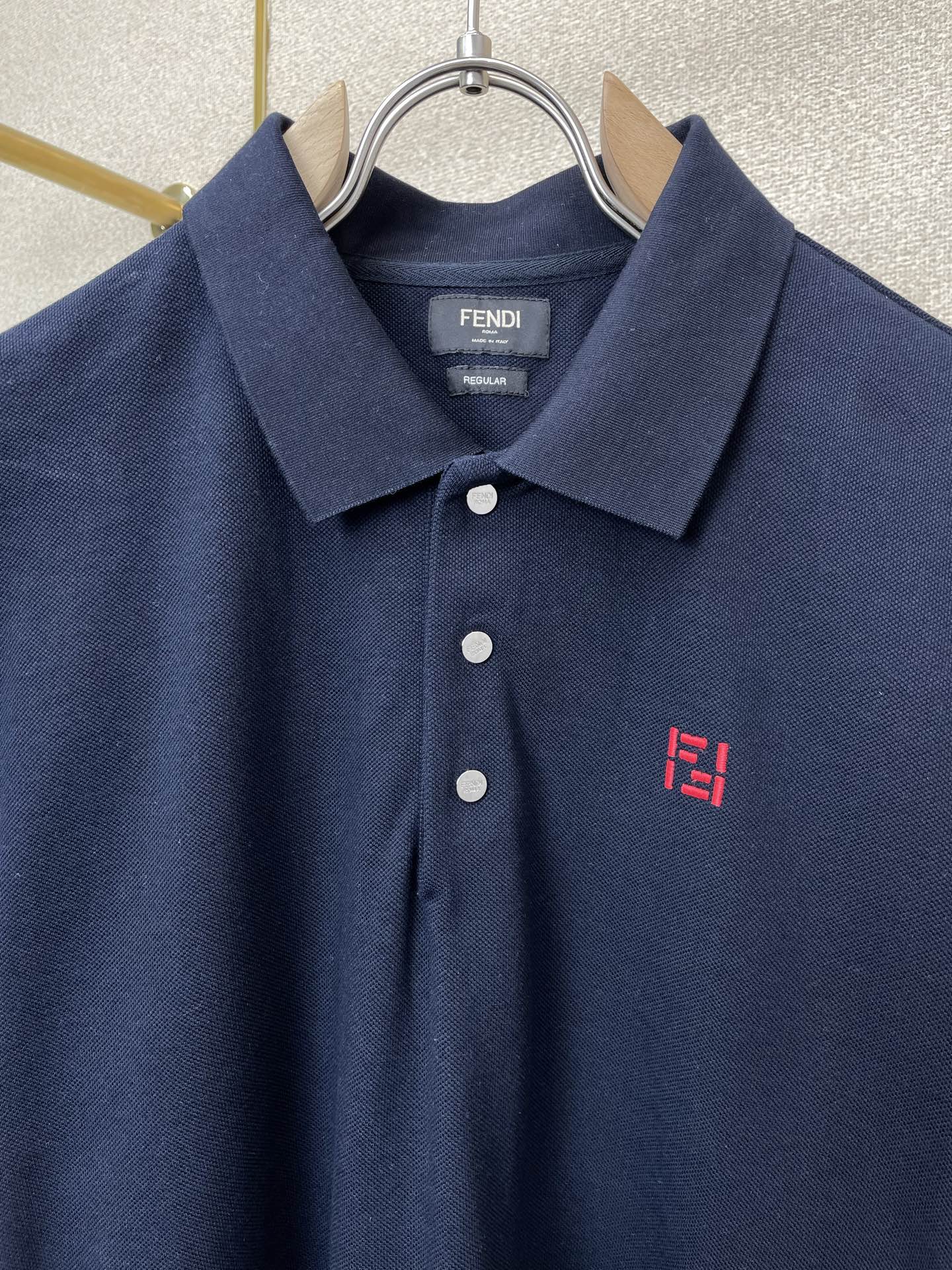 。FENDI芬迪💥独家专供新款原单男士休闲短袖 高端定制 高端版本 时尚百搭爆款⚠️⚠️✨✨进口面料 手