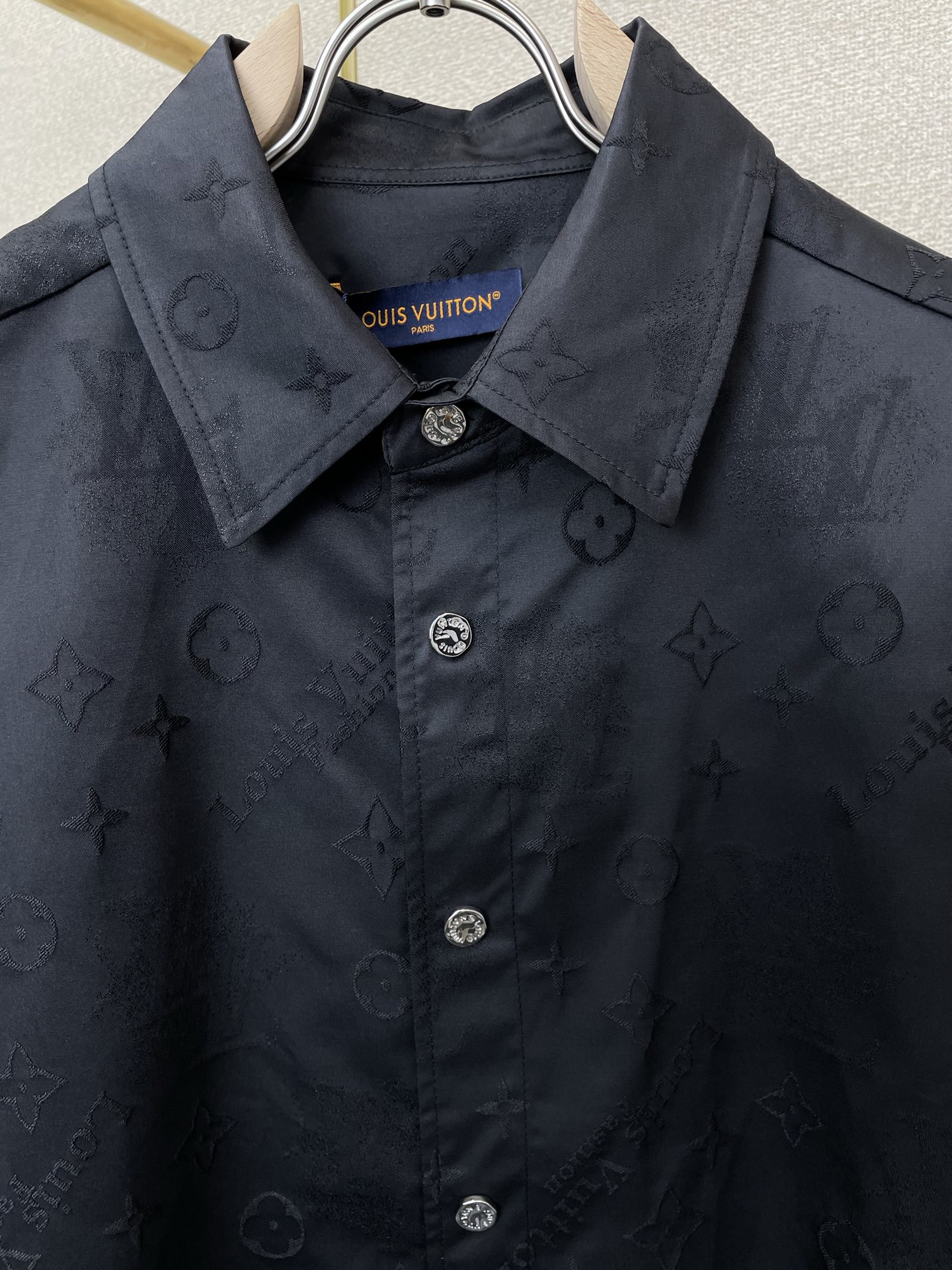 /套。Louis Vuitton路易威登💥独家专供新款专柜同款短袖套装，高级感满满！细节精致高档，做工无