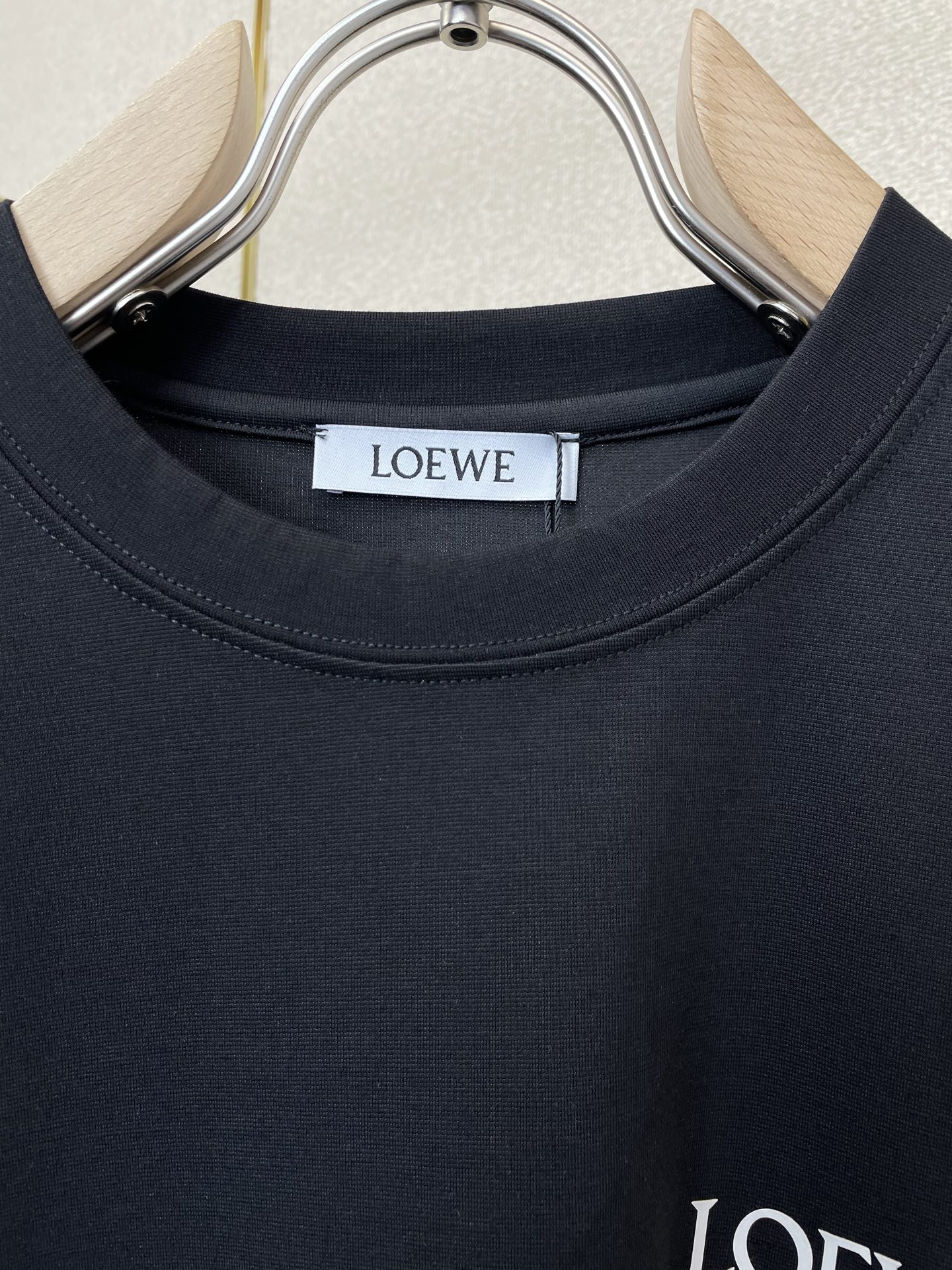 。LOEWE罗意威💥砸锅卖铁都要上的新款新款原单男士休闲短袖 高端定制 高端版本 时尚百搭爆款⚠️⚠️✨