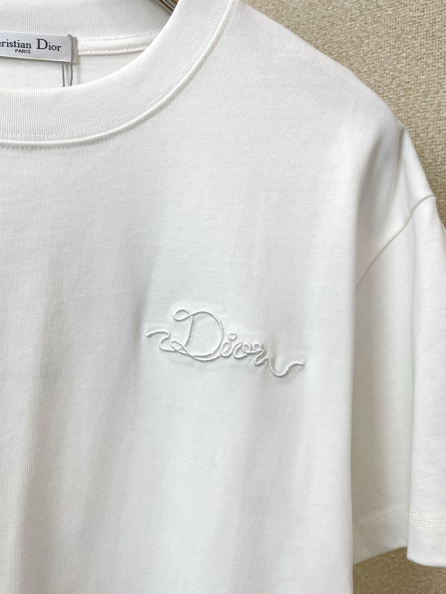 。Dior迪奥💥砸锅卖铁都要上的新款新款原单男士休闲短袖 高端定制 高端版本 时尚百搭爆款⚠️⚠️✨✨进