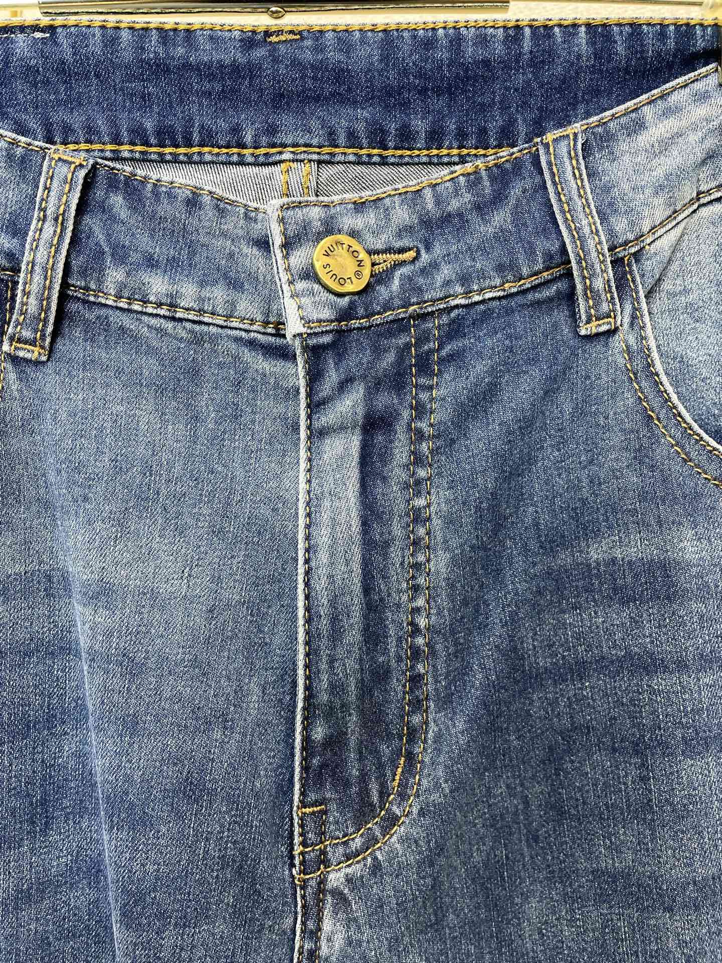 。Louis Vuitton路易威登💥砸锅卖铁都要上的新款新款休闲牛仔裤👖高端版本 专柜定制面料 透气舒