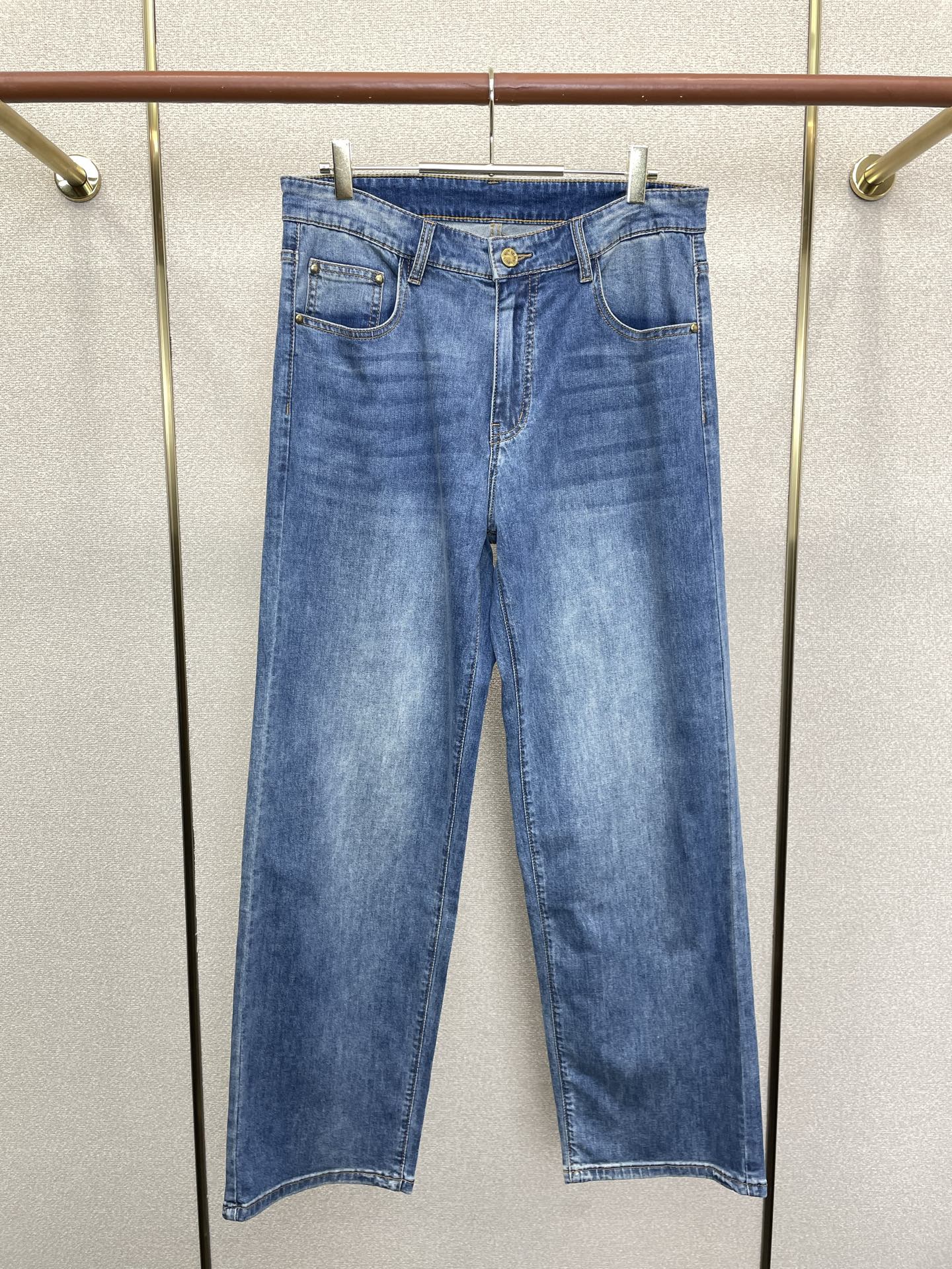 。Louis Vuitton路易威登💥砸锅卖铁都要上的新款新款休闲牛仔裤👖高端版本 专柜定制面料 透气舒