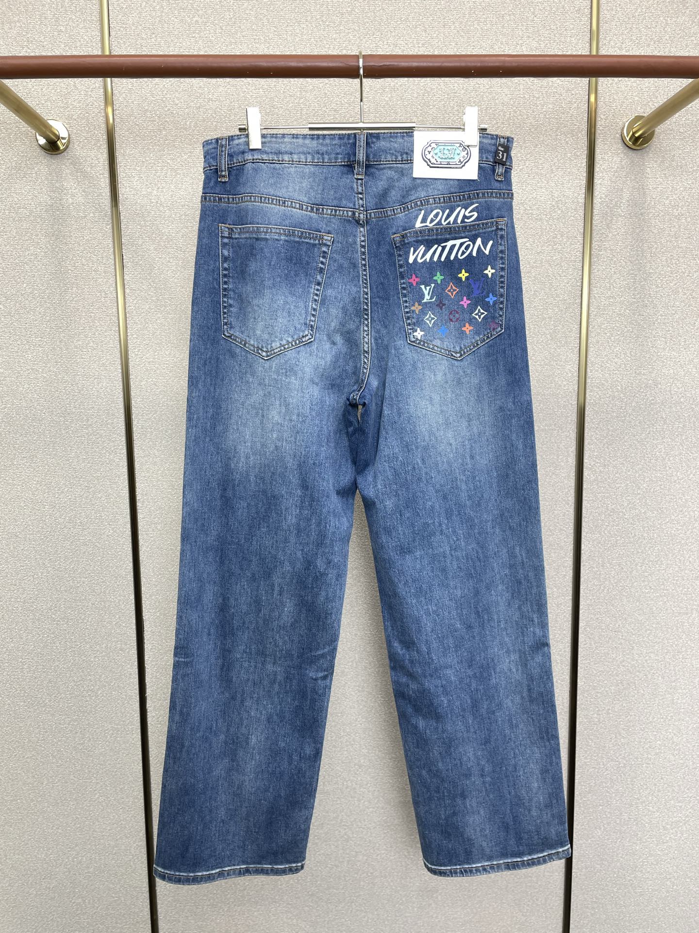 。Louis Vuitton路易威登💥砸锅卖铁都要上的新款新款休闲牛仔裤👖高端版本 专柜定制面料 透气舒