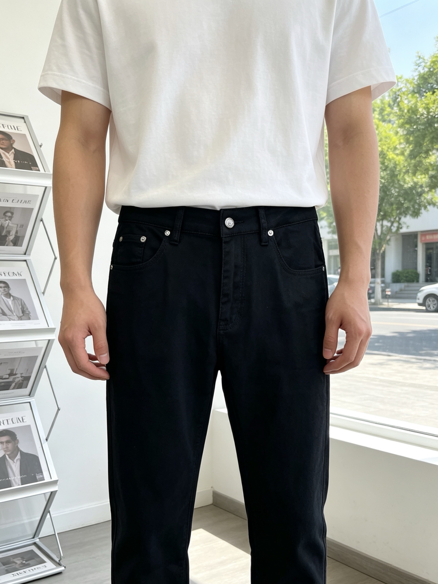 NO:835235,.Louis Vuitton exclusive high-end version of new casual jeans!  Custom-made fabrics at the counter are highly breathable and comfortable, with impeccable details and brand element design concepts, reflecting high quality. It feels delicate and soft!  It presents a casual cut and the upper body shape is awesome!  Code number 29-38,,louis vuitton,louis vuitton,jeans,19860909.Louis Vuitton路易威登独家专供新款休闲牛仔裤高端版本！专柜定制面料 透气舒适度高,细节无可挑剔,品牌元素设计理念,体现高品质.手感细腻柔软！呈现休闲裁剪,上身版型超赞！码数29-38,,louis vuitton,louis vuitton,jeans,,Men's clothing