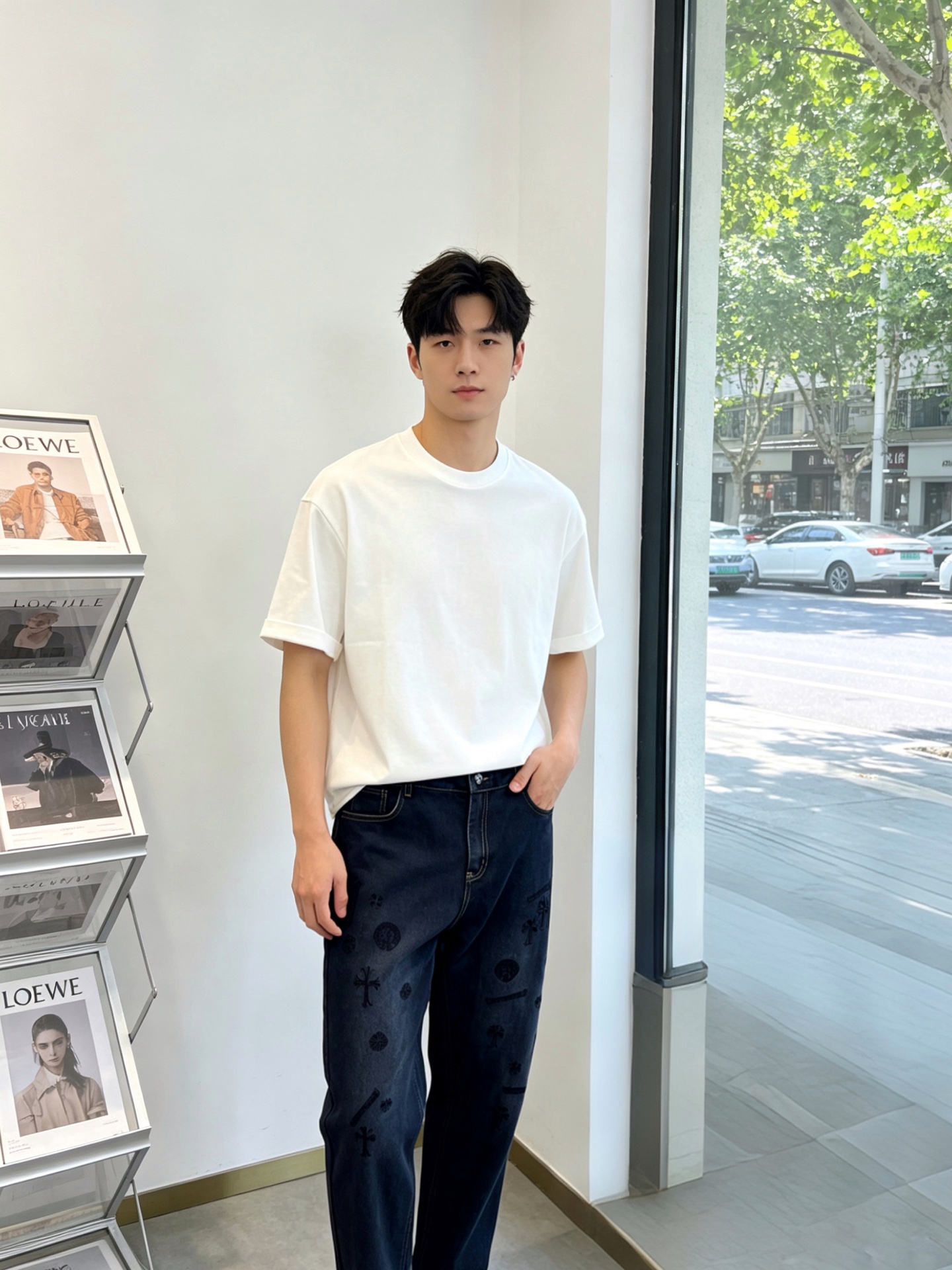 NO:873951,.Chrome hearts Chrome hearts is a new high-end version of casual jeans that everyone will buy!  Custom-made fabrics at the counter are highly breathable and comfortable, with impeccable details and brand element design concepts, reflecting high quality. It feels delicate and soft!  It presents a casual cut and the upper body shape is awesome!  Code number: 30-36,,chrome hearts,chrome hearts,jeans,19860909.Chrome hearts克罗心砸锅卖铁都要上的新款新款 休闲牛仔裤高端版本！专柜定制面料 透气舒适度高,细节无可挑剔,品牌元素设计理念,体现高品质.手感细腻柔软！呈现休闲裁剪,上身版型超赞！码数: 30-36,,chrome hearts,chrome hearts,jeans,,Men's clothing