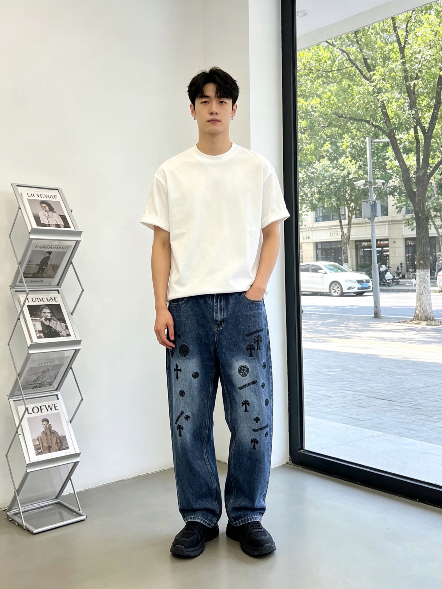 NO:836300,.Chrome hearts are exclusive to new high-end versions of casual jeans!  Custom-made fabrics at the counter are highly breathable and comfortable, with impeccable details and brand element design concepts, reflecting high quality. It feels delicate and soft!  It presents a casual cut and the upper body shape is awesome!  Code number: 30-36,,chrome hearts,chrome hearts,jeans,19860909.Chrome hearts克罗心独家专供新款 休闲牛仔裤高端版本！专柜定制面料 透气舒适度高,细节无可挑剔,品牌元素设计理念,体现高品质.手感细腻柔软！呈现休闲裁剪,上身版型超赞！码数: 30-36,,chrome hearts,chrome hearts,jeans,,Men's clothing