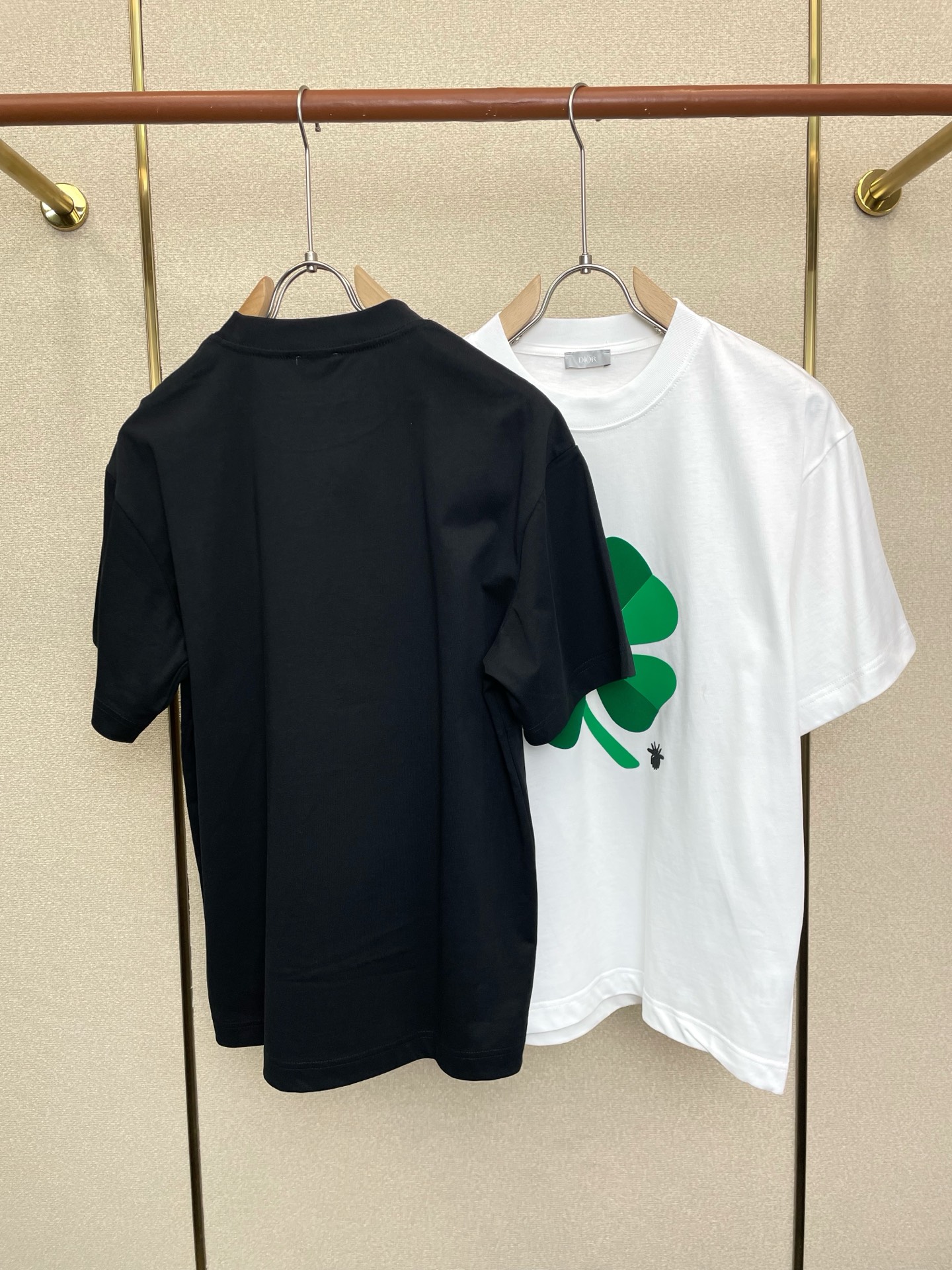 。Dior迪奥💥独家专供新款原单男士休闲短袖 高端定制 高端版本 时尚百搭爆款⚠️⚠️✨✨进口面料 手感