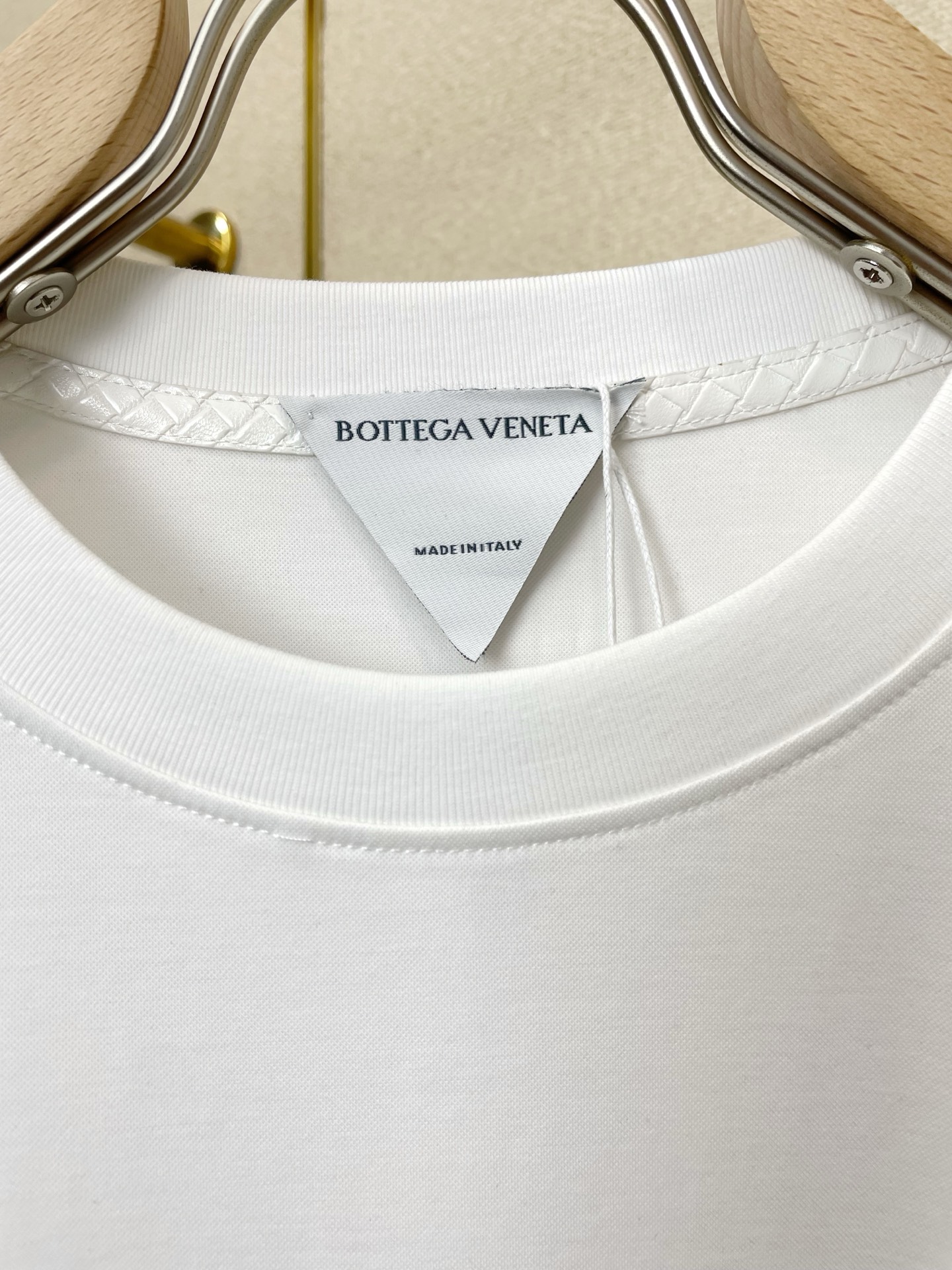 。Bottega Veneta葆蝶家💥独家专供新款原单男士休闲短袖 高端定制 高端版本 时尚百搭爆款⚠️