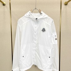 。Moncler蒙口💥独家专供新款原单男士休闲夹克 高端定制 高端版本 时尚百搭爆款⚠️⚠️✨✨进口面料 。Moncler蒙口💥独家专供新款原单男士休闲夹克 高端定制 高端版本 时尚百搭爆款⚠️⚠️✨✨进口面料