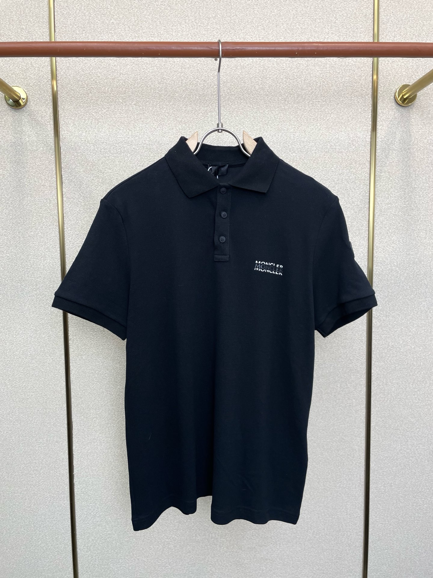 。Moncler蒙口💥独家专供新款原单男士休闲短袖 高端定制 高端版本 时尚百搭爆款⚠️⚠️✨✨进口面料