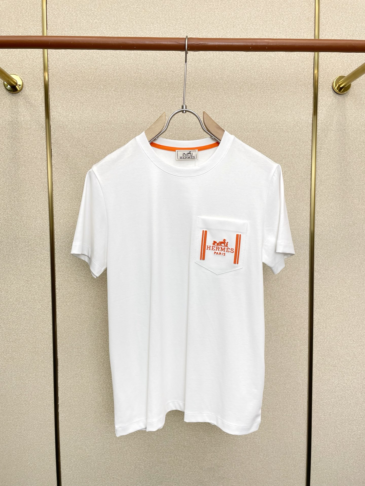 。Hermès爱马仕💥独家专供新款原单男士休闲短袖 高端定制 高端版本 时尚百搭爆款⚠️⚠️✨✨进口面料
