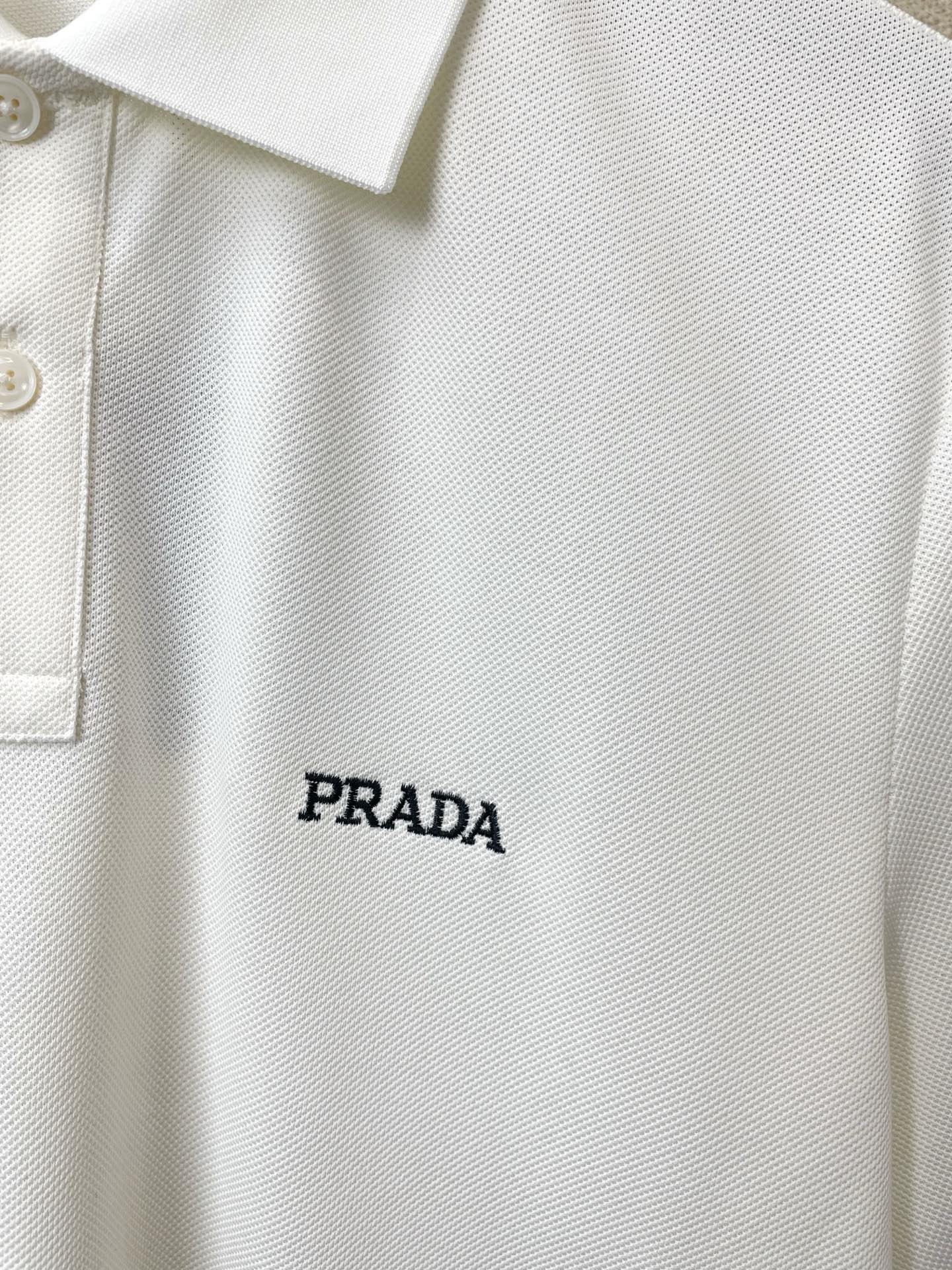 。Prada普拉达💥独家专供新款原单男士休闲短袖 高端定制 高端版本 时尚百搭爆款⚠️⚠️✨✨进口面料 