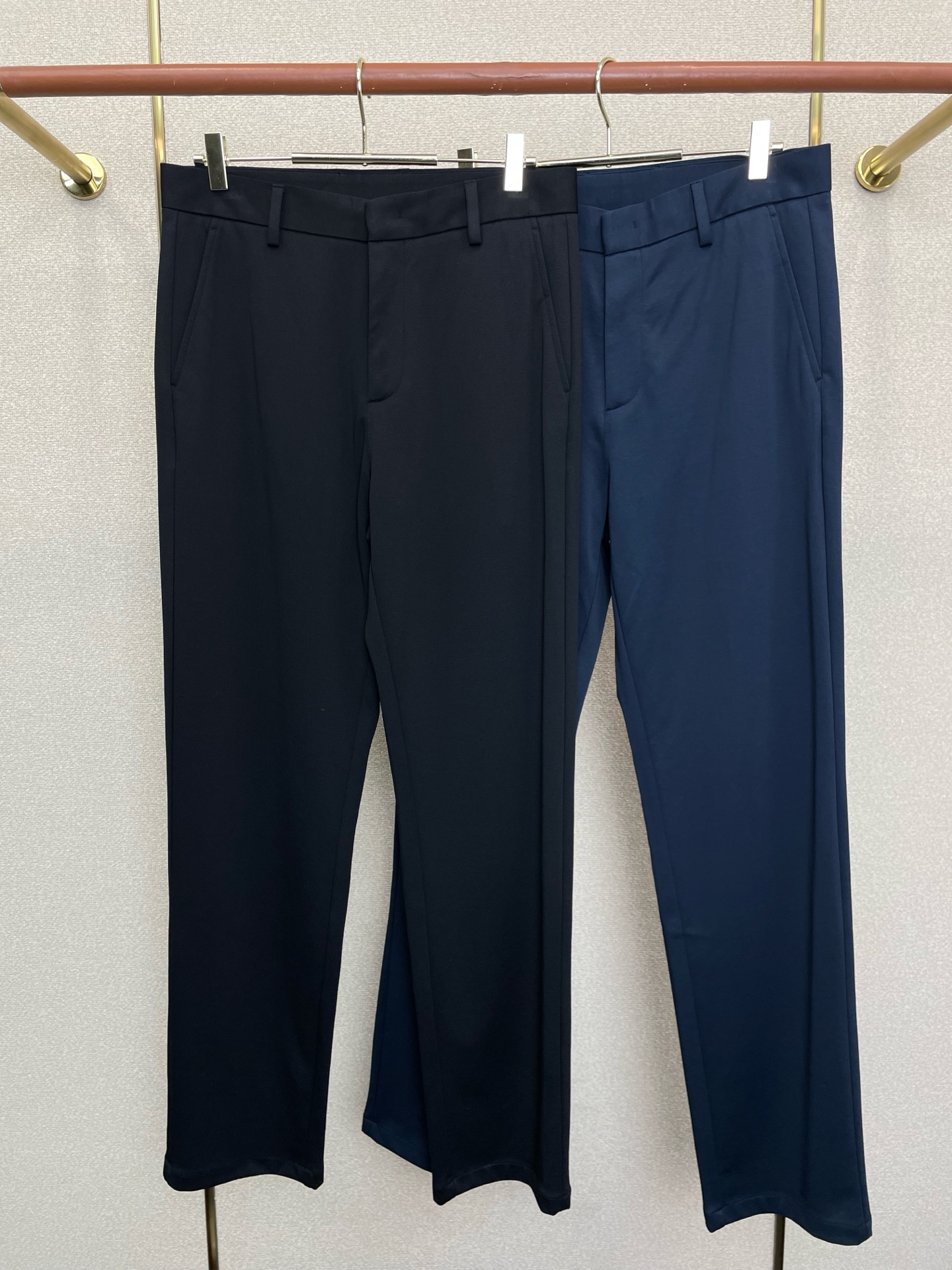 。Loro Piana-Loro Piana诺悠翩雅💥独家专供新款休闲裤 高端版本！专柜定制面料 透气舒