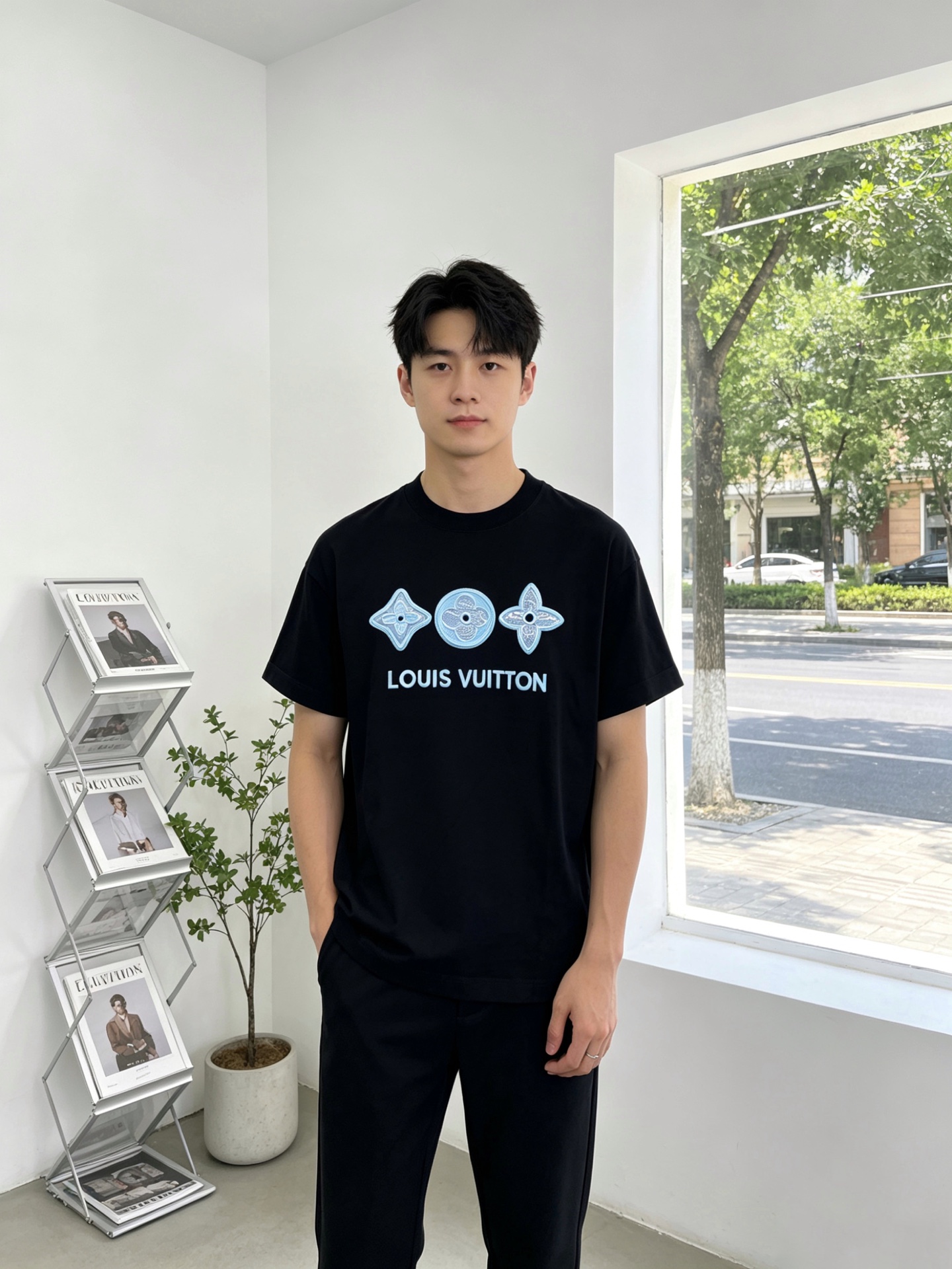 。Louis Vuitton路易威登💥独家专供新款原单男士休闲短袖 高端定制 高端版本 时尚百搭爆款⚠️
